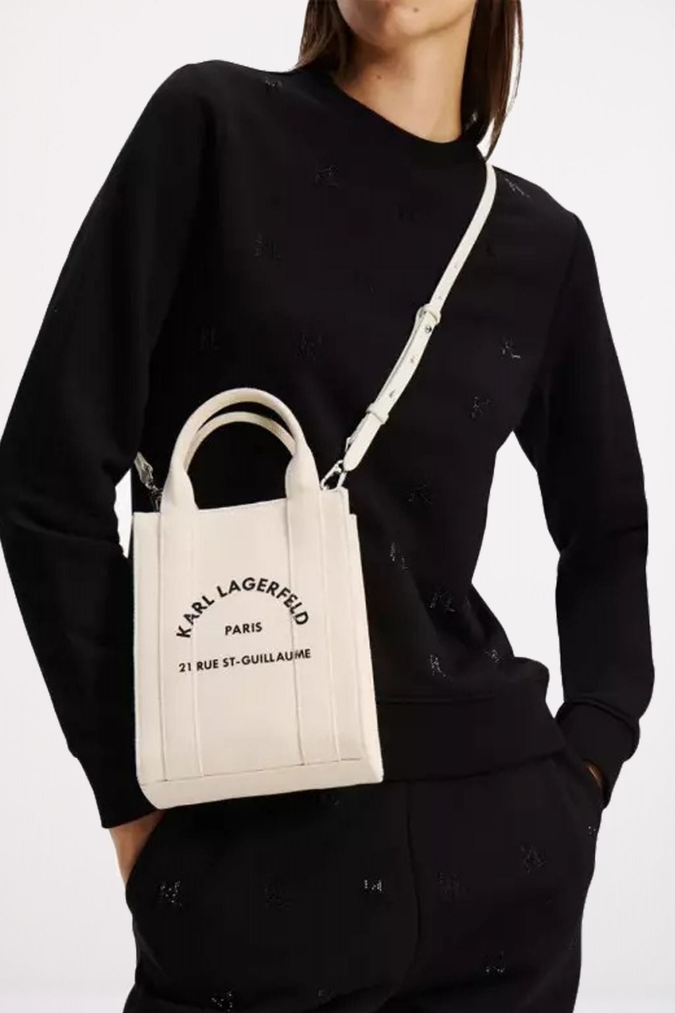KARL LAGERFELD RSG SQUEARE SMALL TOTE en color BEIS (5)