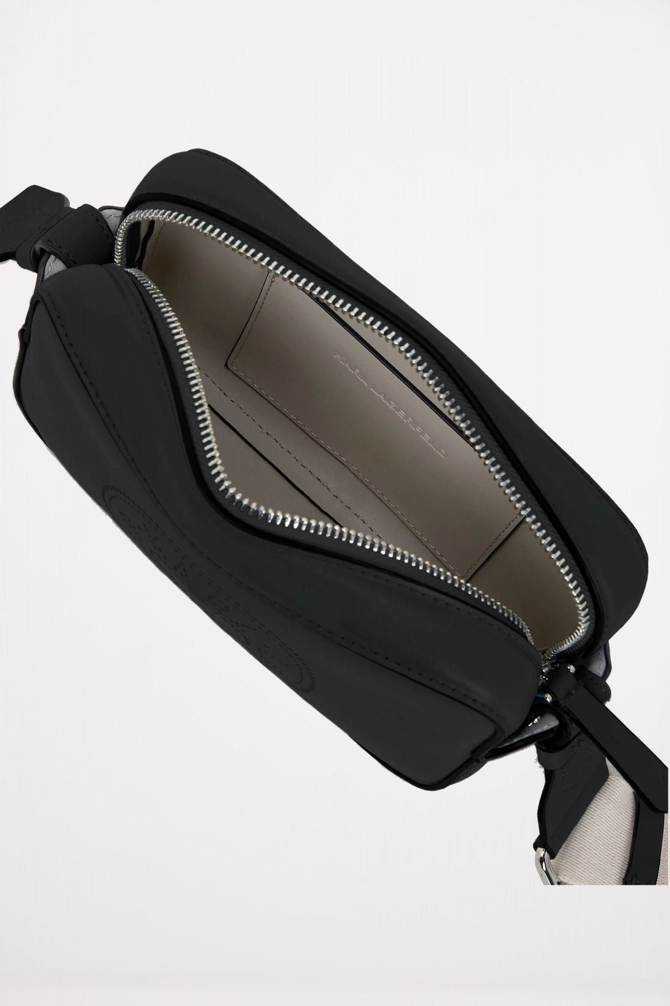 KARL LAGERFELD  K CIRCLE SLIM CAMERA BAG  en color NEGRO (3)