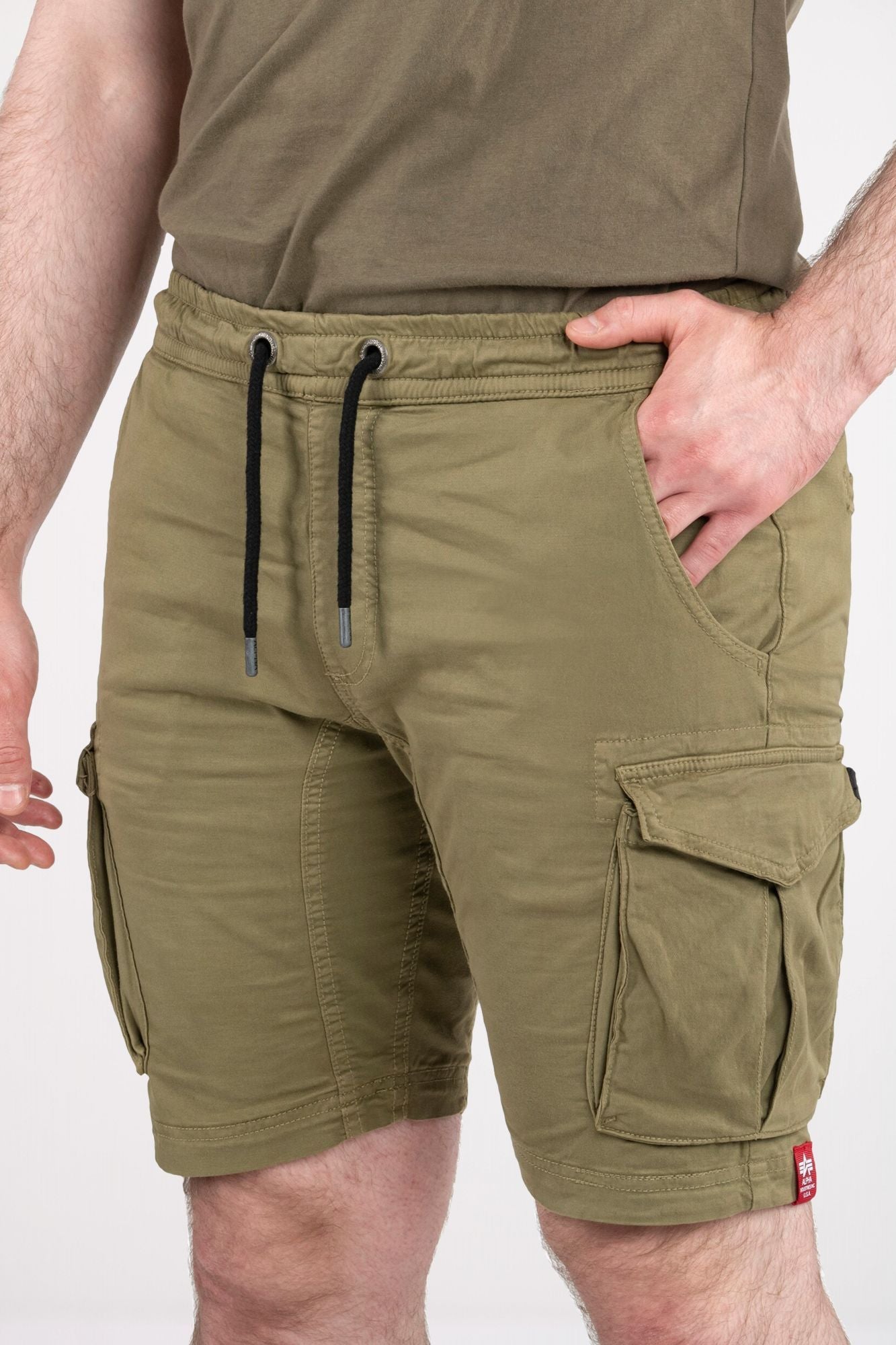 ALPHA INDUSTRIES 163190 en color VERDE (1)