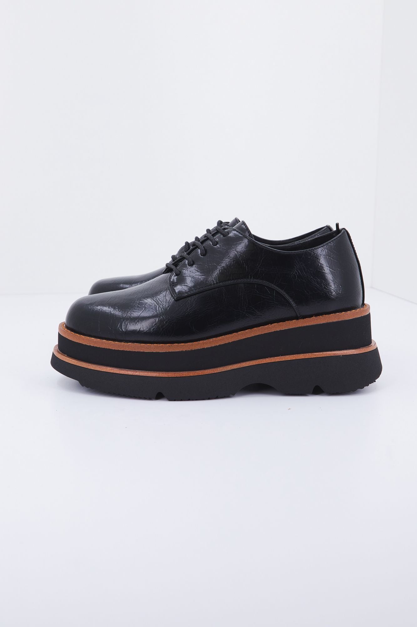 NOA HARMON 8841N  en color NEGRO (1)