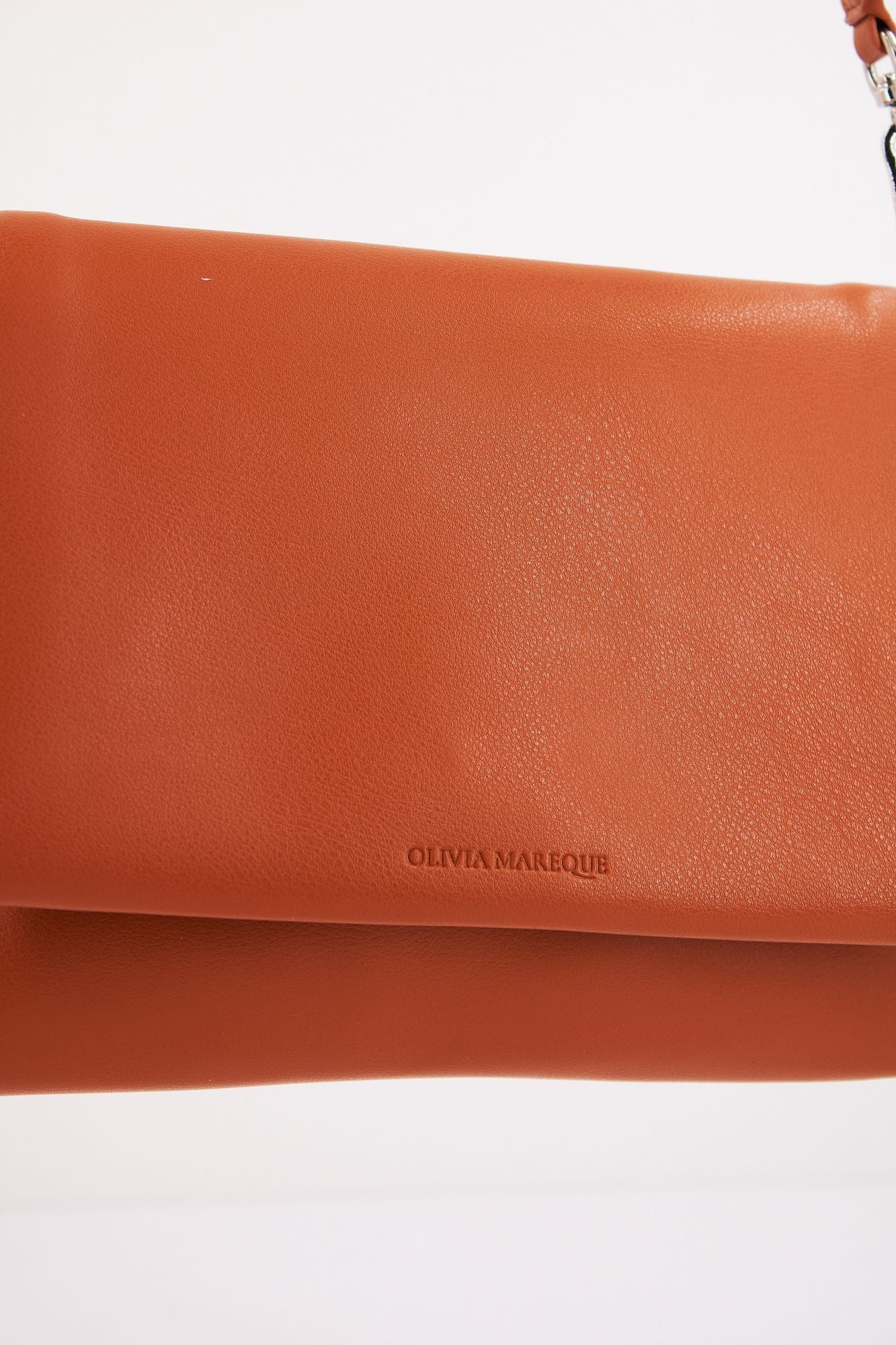 OLIVIA MAREQUE  OLIVIA en color MARRON (4)
