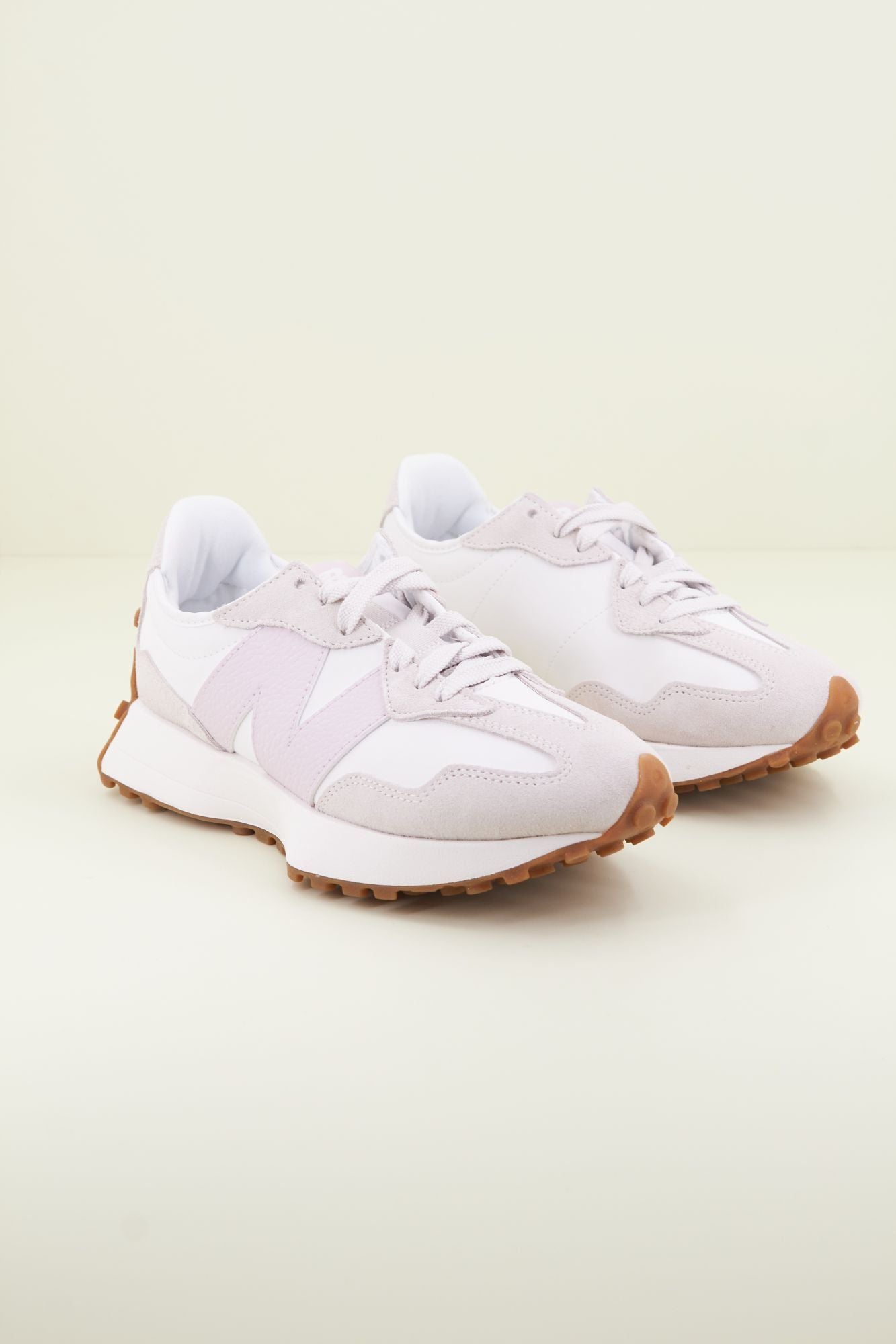 NEW BALANCE WS327OR en color BEIS (3)