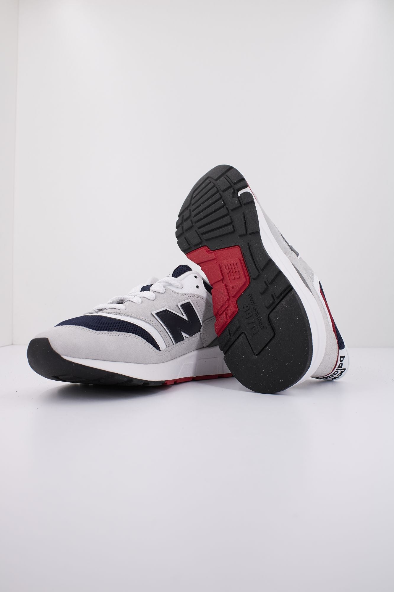 NEW BALANCE U997 REB en color AZUL (4)