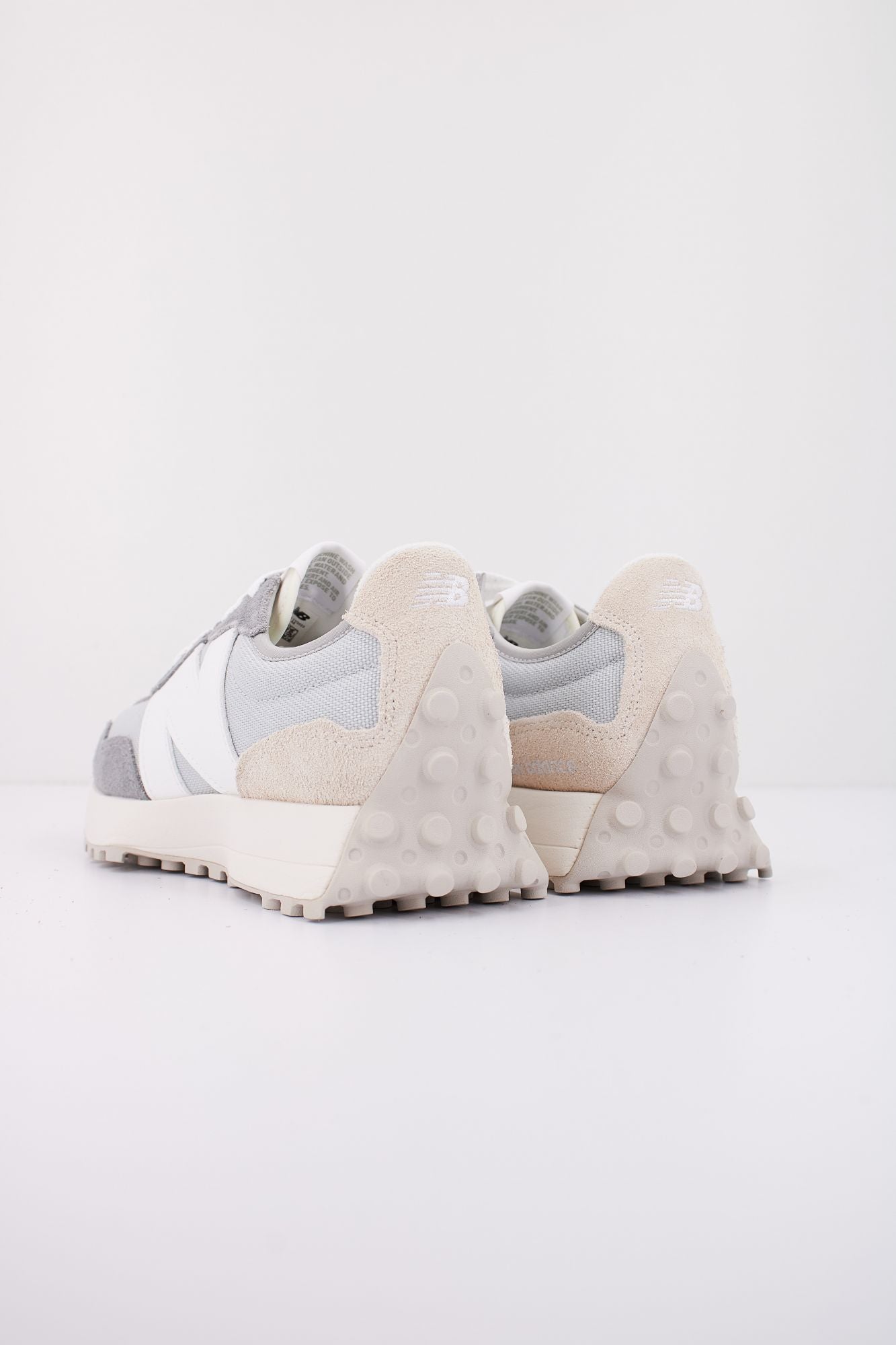 NEW BALANCE RUNNING INSPIRED en color GRIS (3)