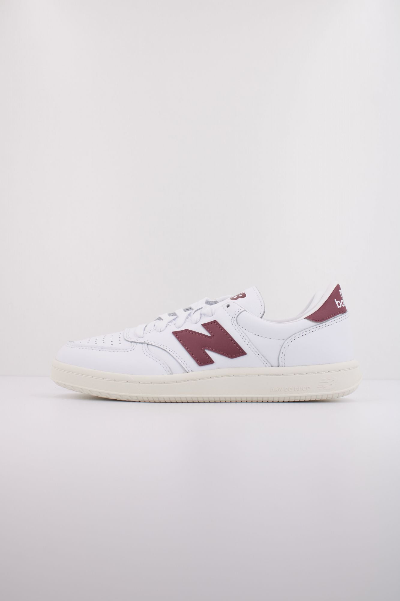 NEW BALANCE CT500 en color BLANCO (1)