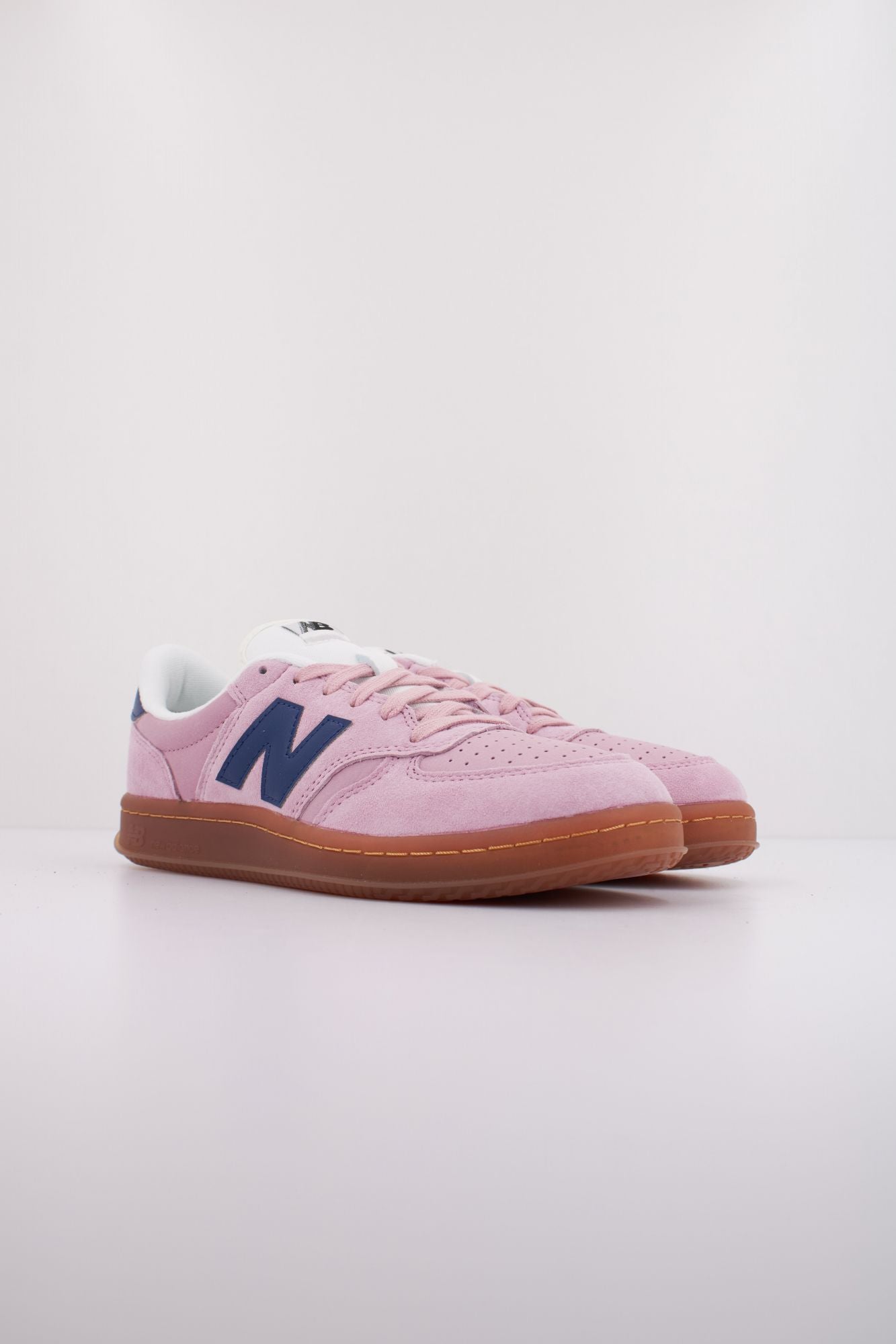 NEW BALANCE CT500 en color ROSA (2)