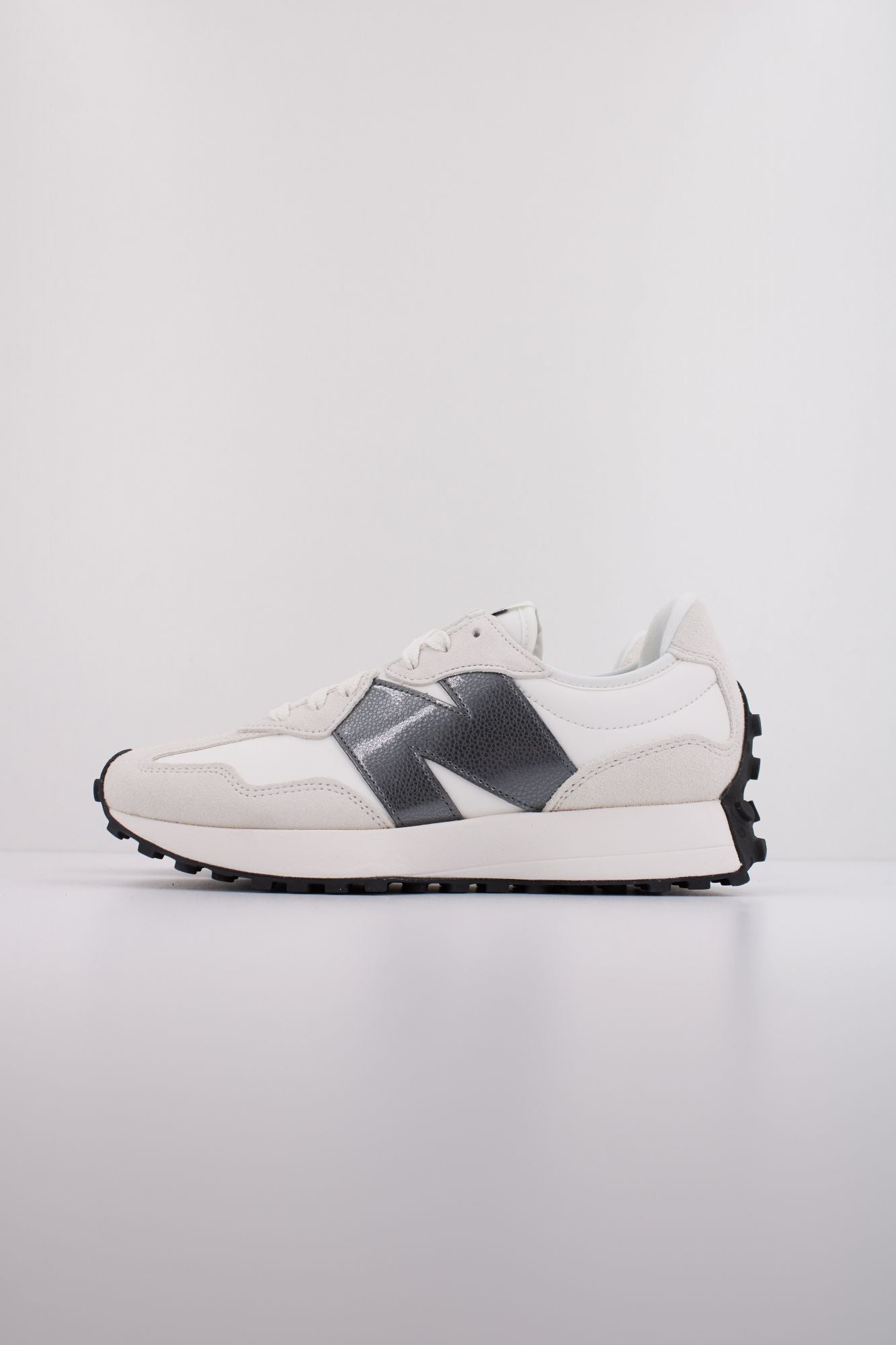 NEW BALANCE WS327 en color BLANCO (1)