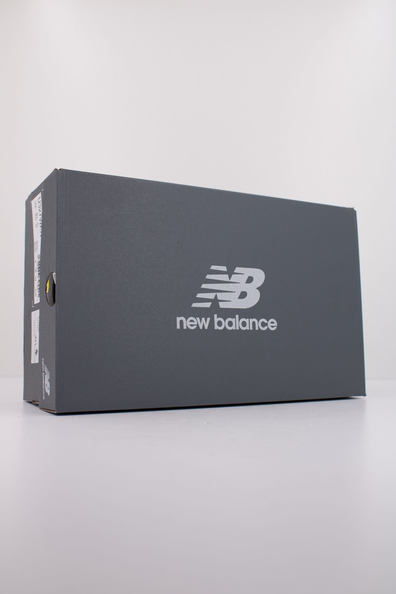 NEW BALANCE U327 WKN en color BLANCO (6)