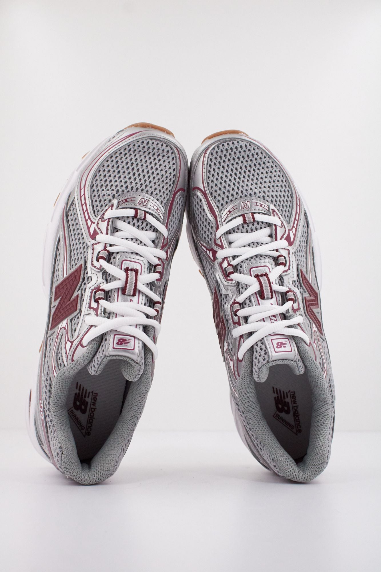 NEW BALANCE U740 MS2  en color GRIS (3)