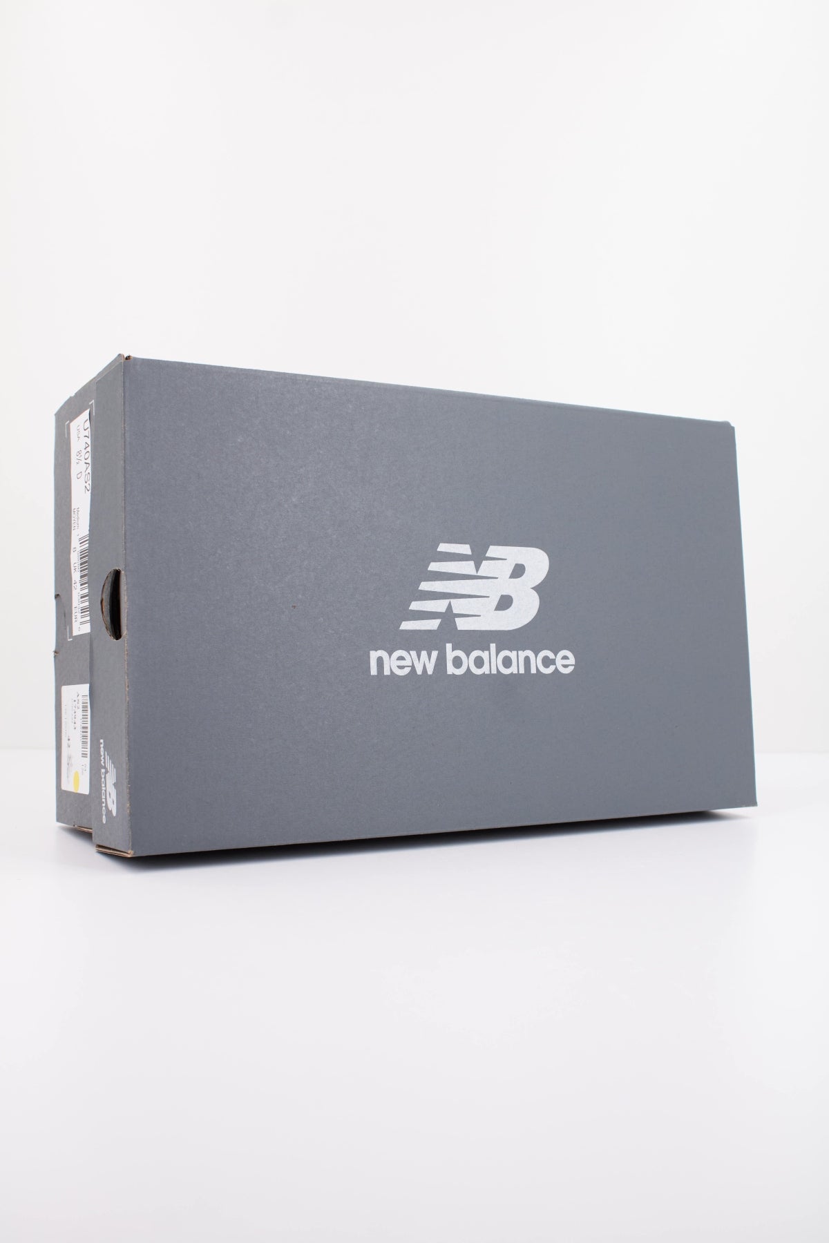 NEW BALANCE U740 en color BEIS (6)