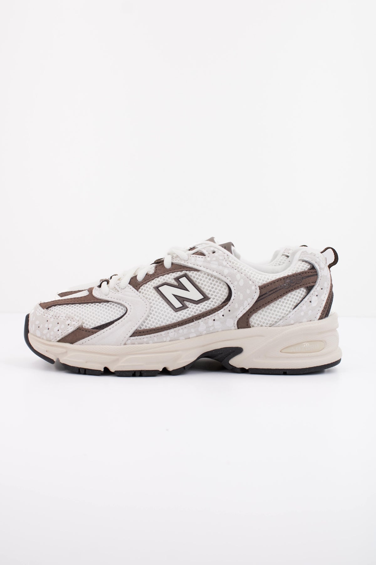 NEW BALANCE U530 en color BLANCO (1)