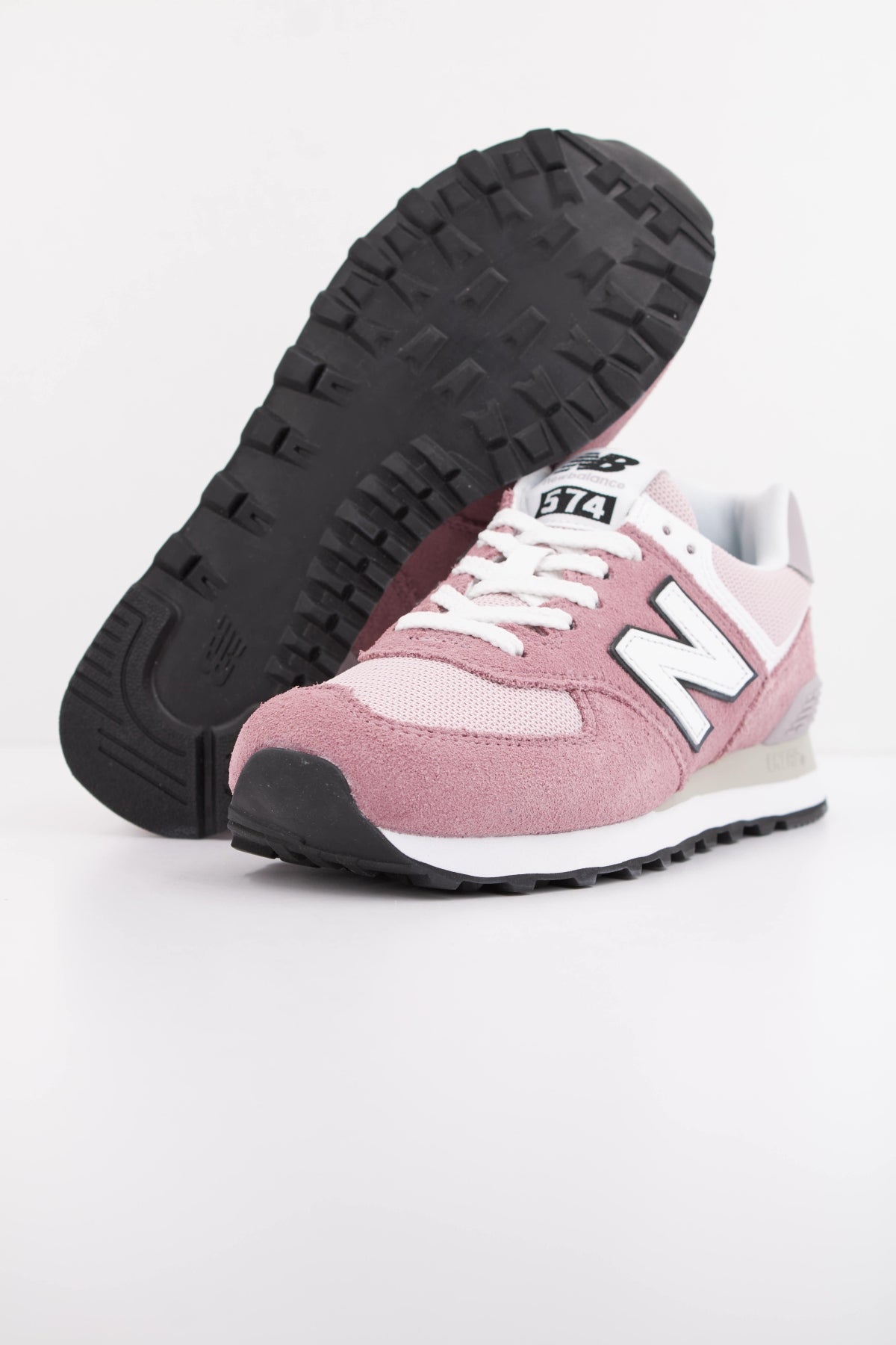 NEW BALANCE U574 en color ROSA (5)