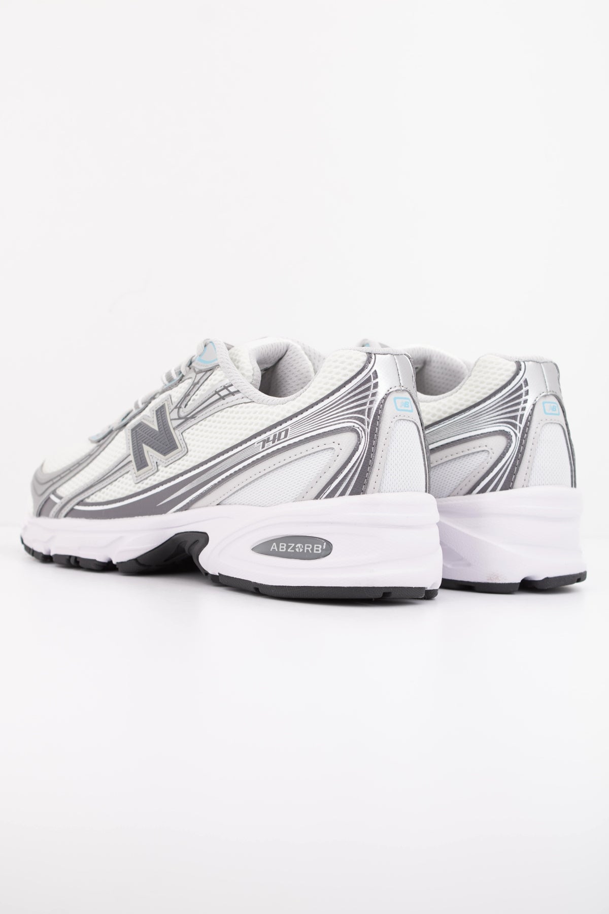 NEW BALANCE U740  en color GRIS (4)