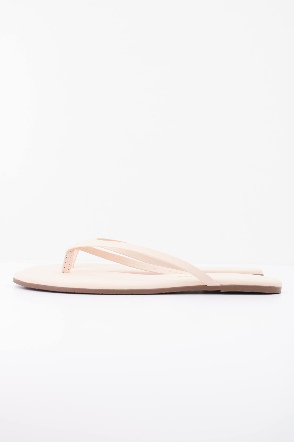 TKEES  SANDALIA PLANA  en color NUDE (1)