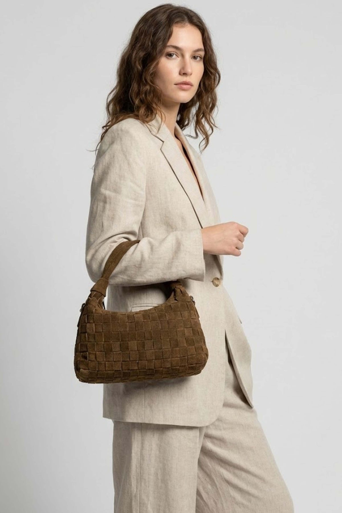 NUNOO MINI DANDY BRAIDED SUEDE en color VERDE (1)
