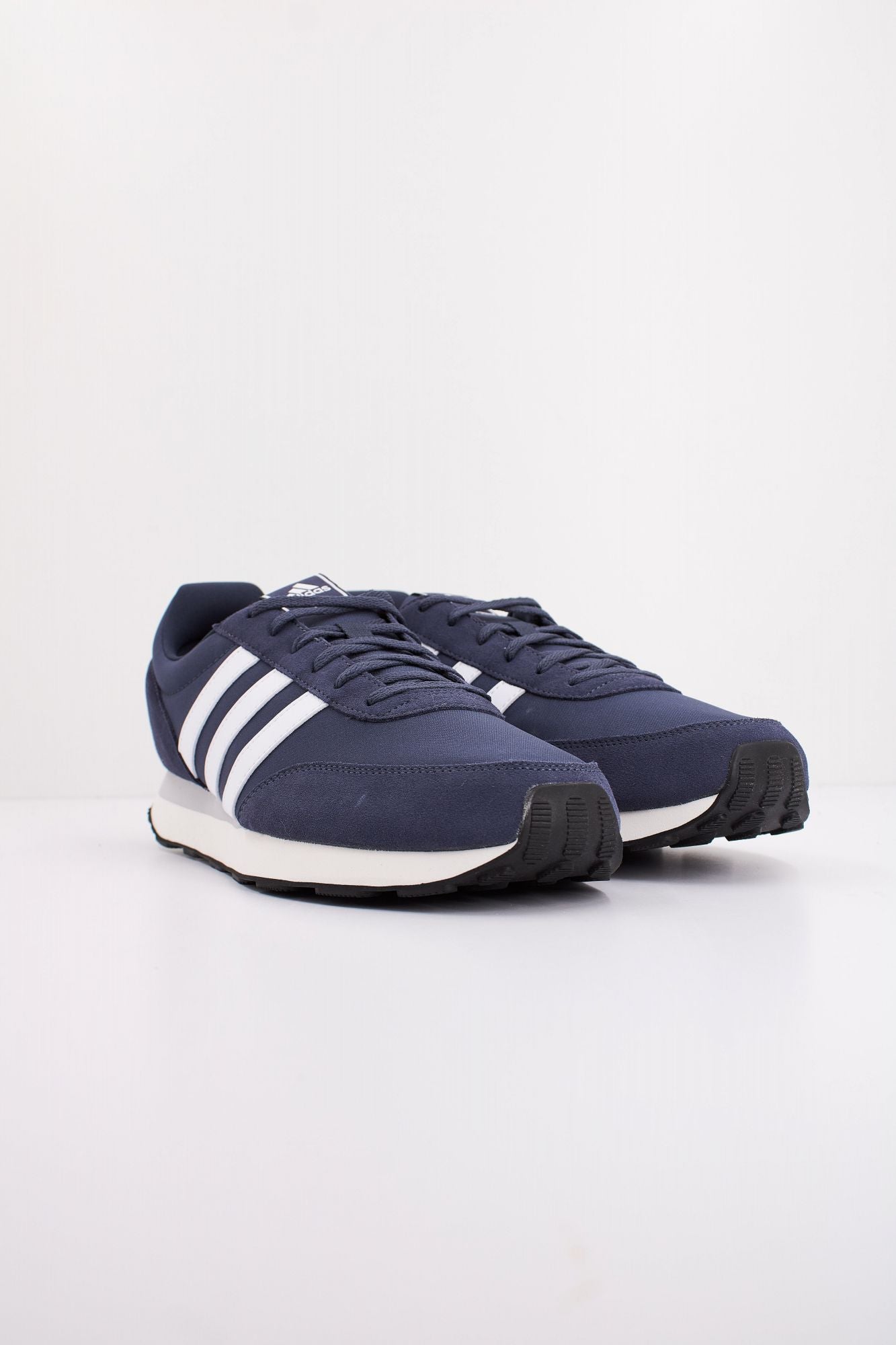 ADIDAS RUN 60s 3.0 en color AZUL (2)