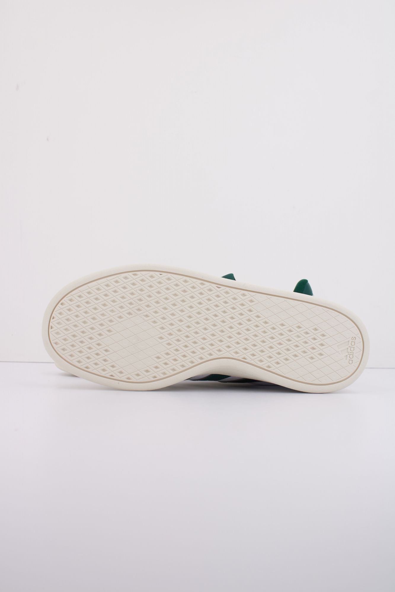 ADIDAS BREAKNET 2.0 en color BLANCO (5)