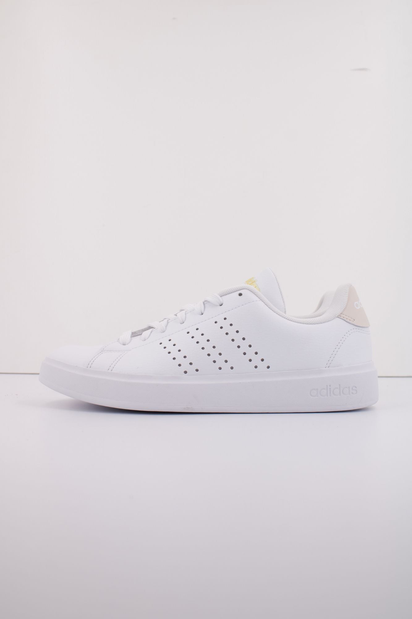 ADIDAS ADVANTAGE 2.0 en color BLANCO (1)