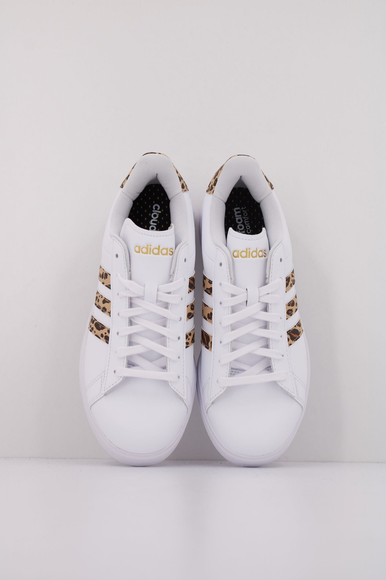 ADIDAS GRAND COURT 2.0 en color BLANCO (3)