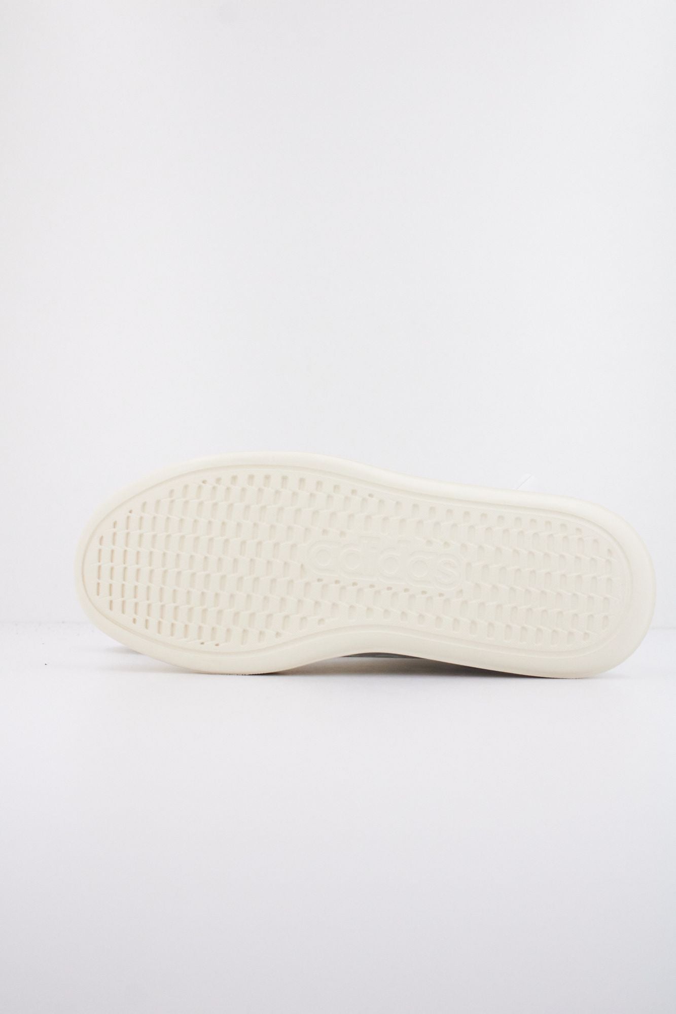 ADIDAS  LITECOURT  en color BLANCO (5)