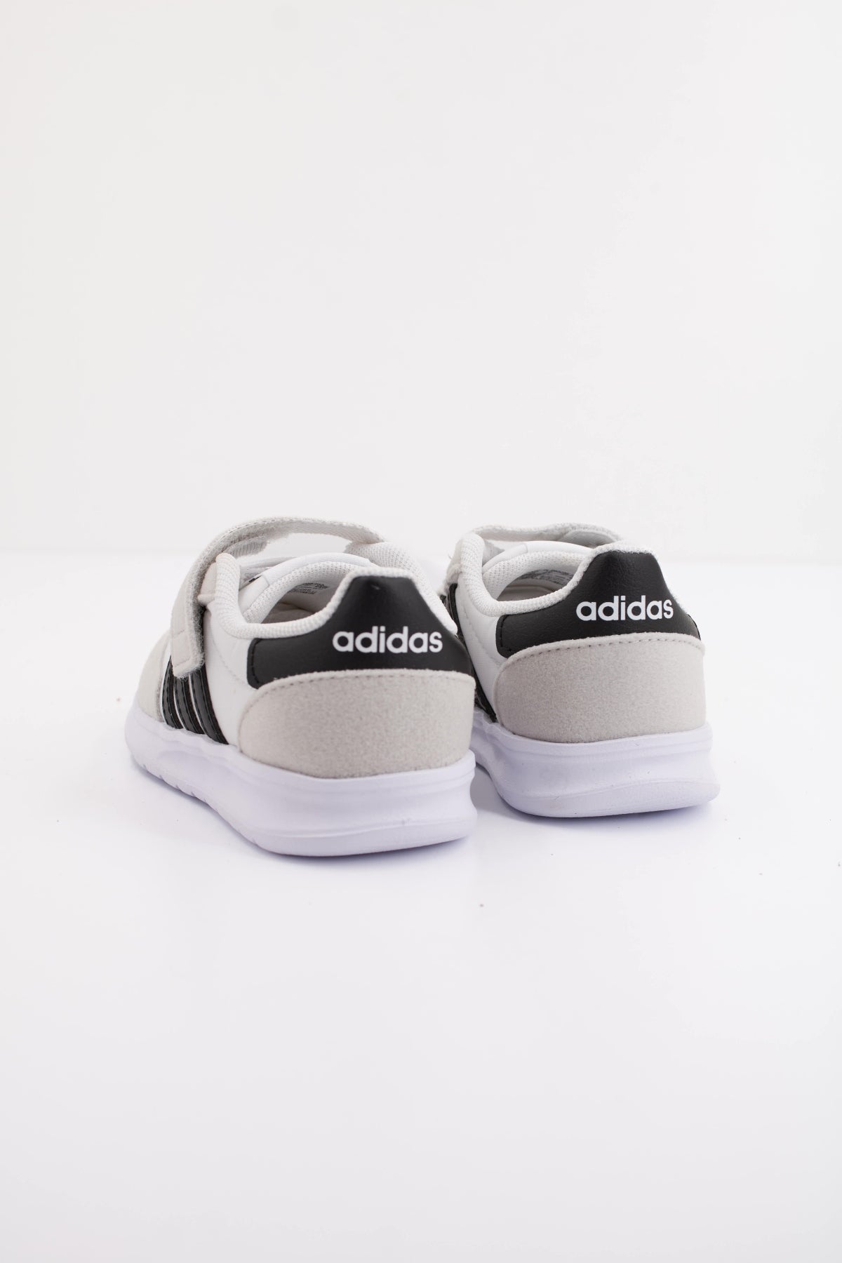 ADIDAS RUN 70s 2.0 EL I en color BLANCO (4)