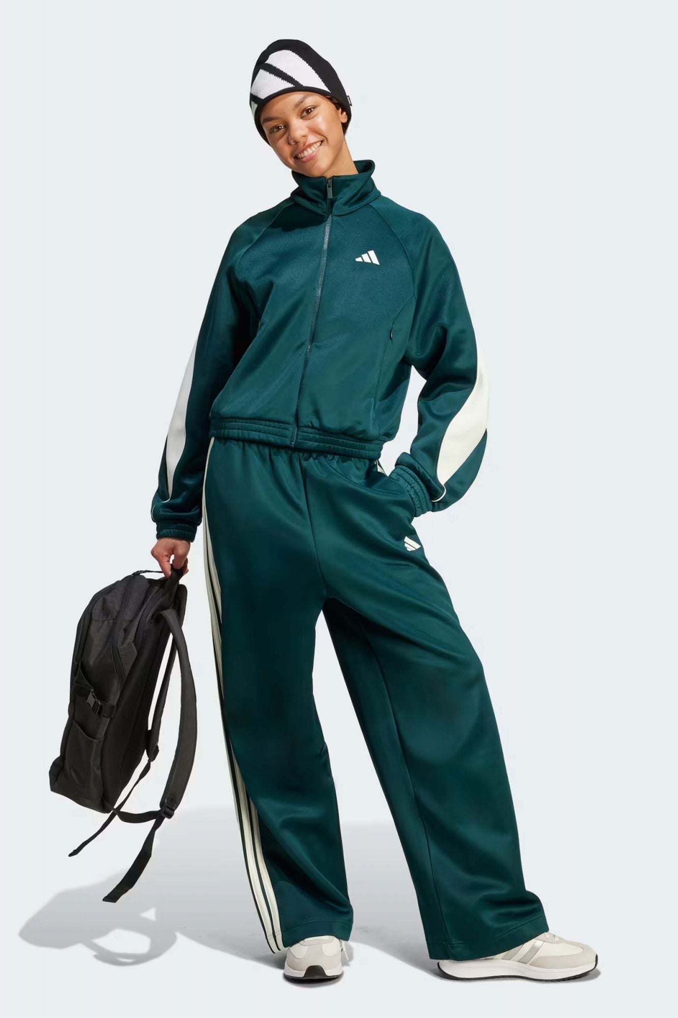 ADIDAS  W STADIUM TT  en color VERDE (4)