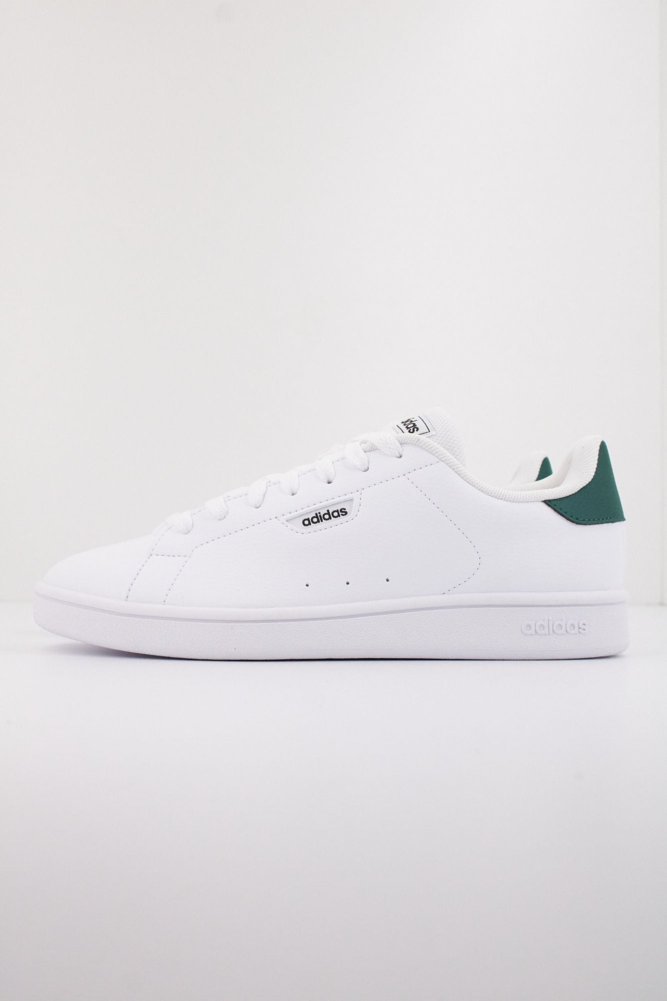 ADIDAS URBAN COURT en color BLANCO (1)