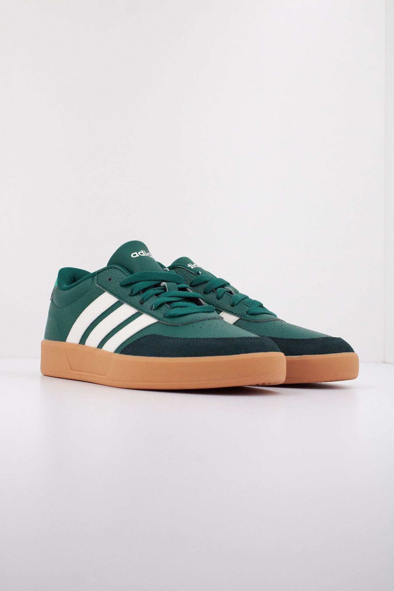 ADIDAS BREAKNET 3.0 en color VERDE (2)