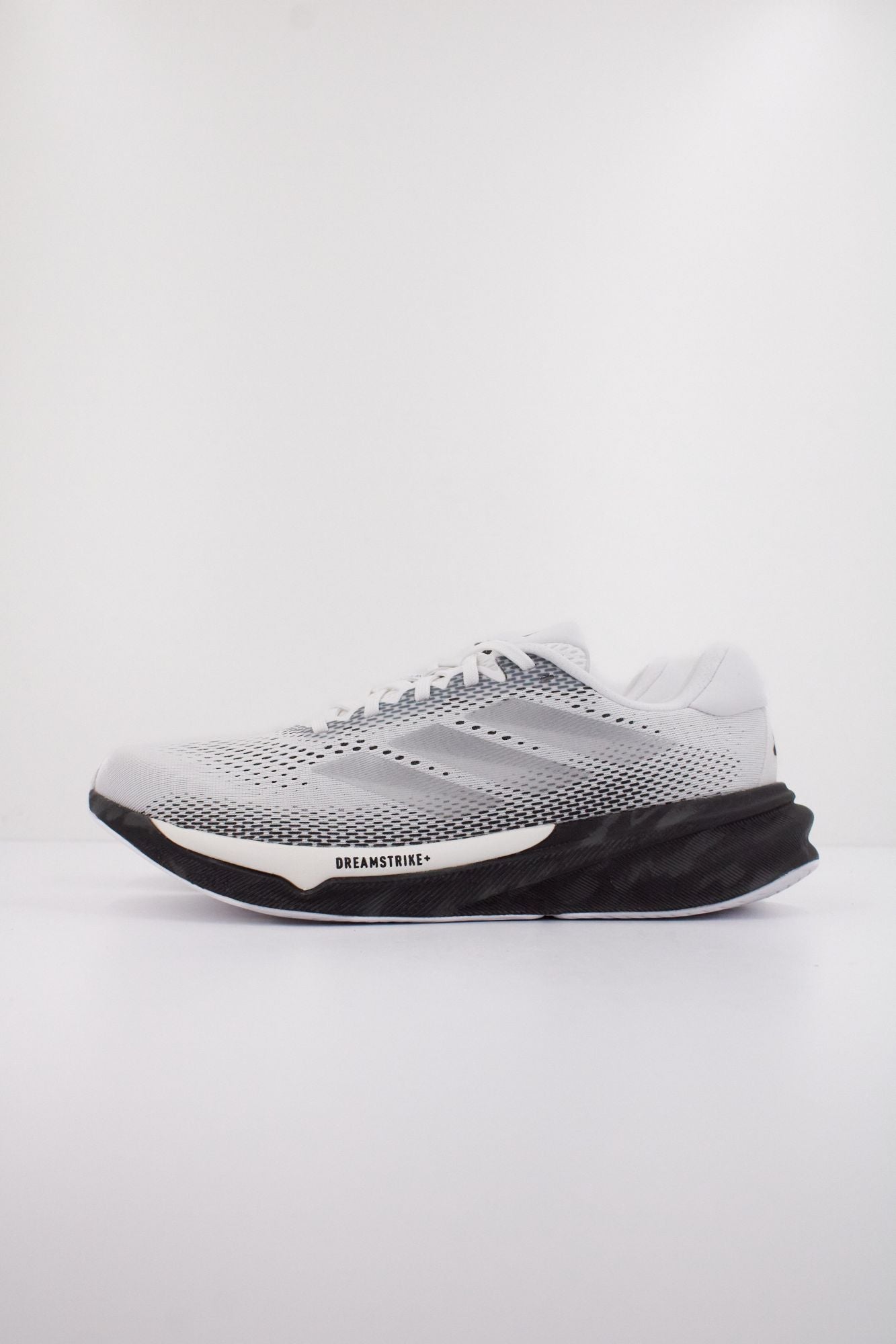 ADIDAS SUPERNOVA STRIDE 2 en color BLANCO (1)