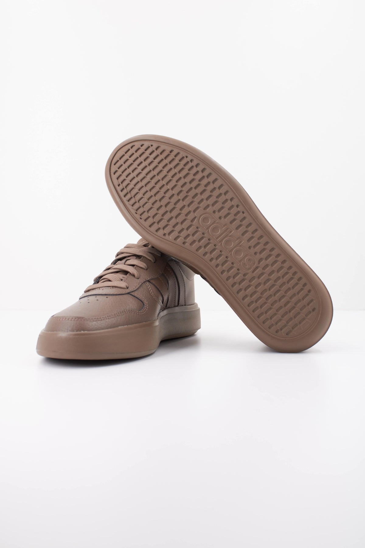 ADIDAS LITECOURT en color MARRON (5)