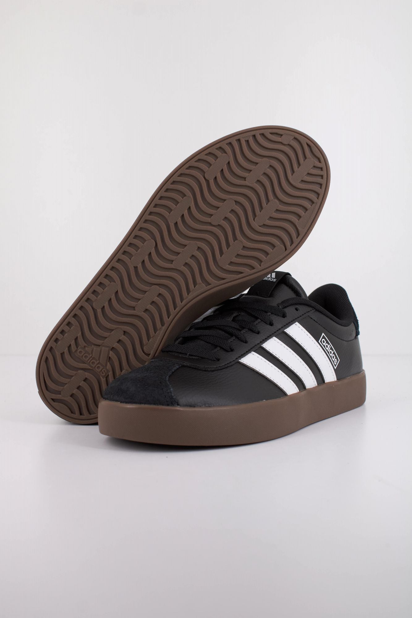 ADIDAS VL COURT 3.0 en color NEGRO (4)