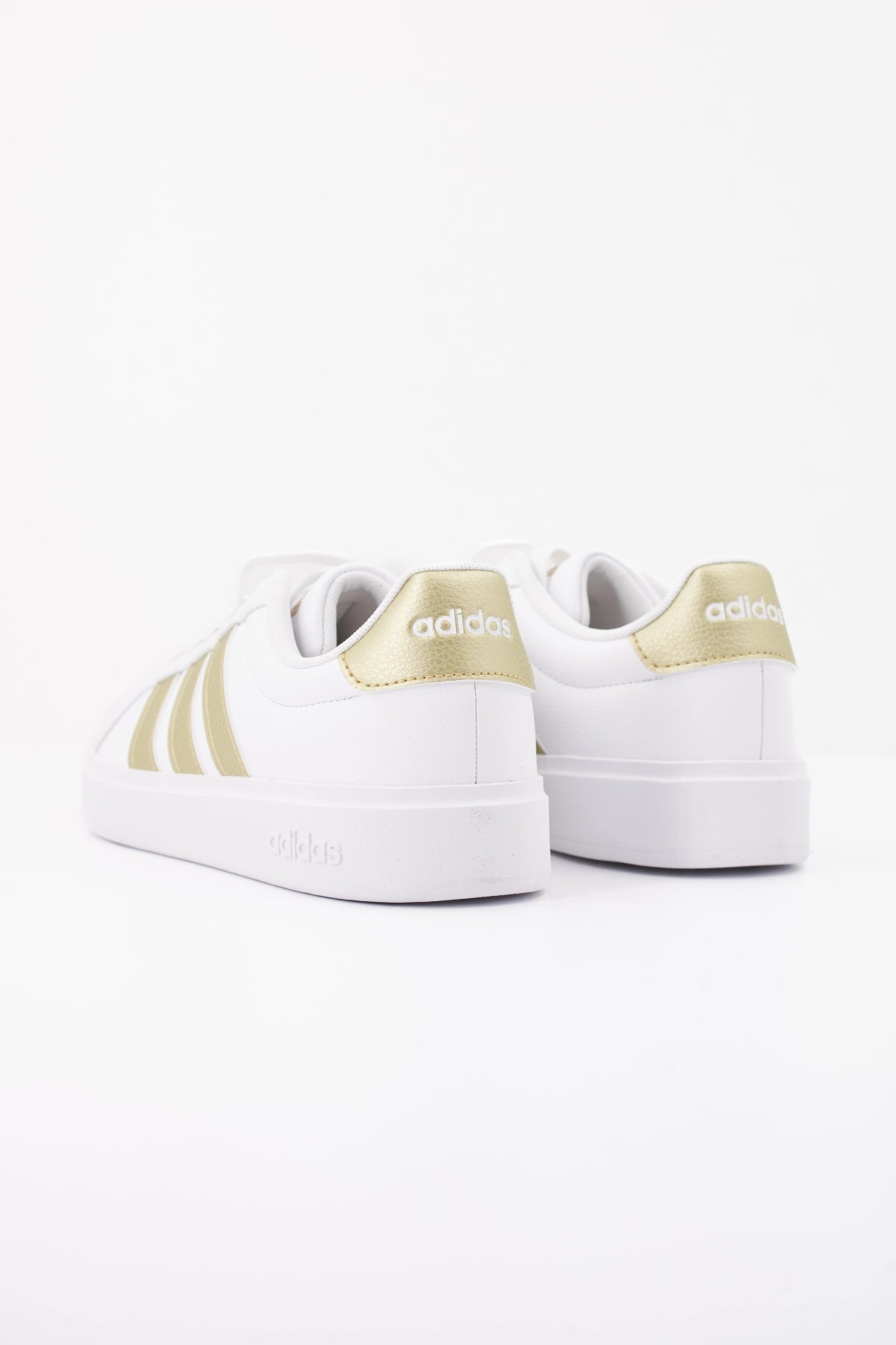 ADIDAS 174263 en color BLANCO (4)