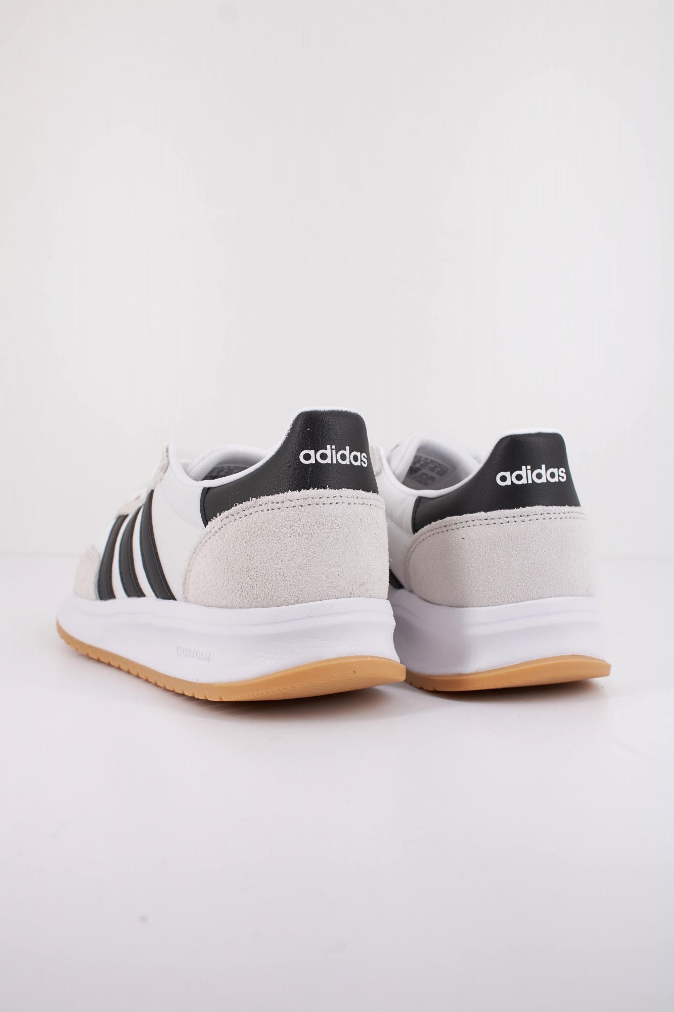 ADIDAS RUN 70S 2.0 en color BLANCO (3)