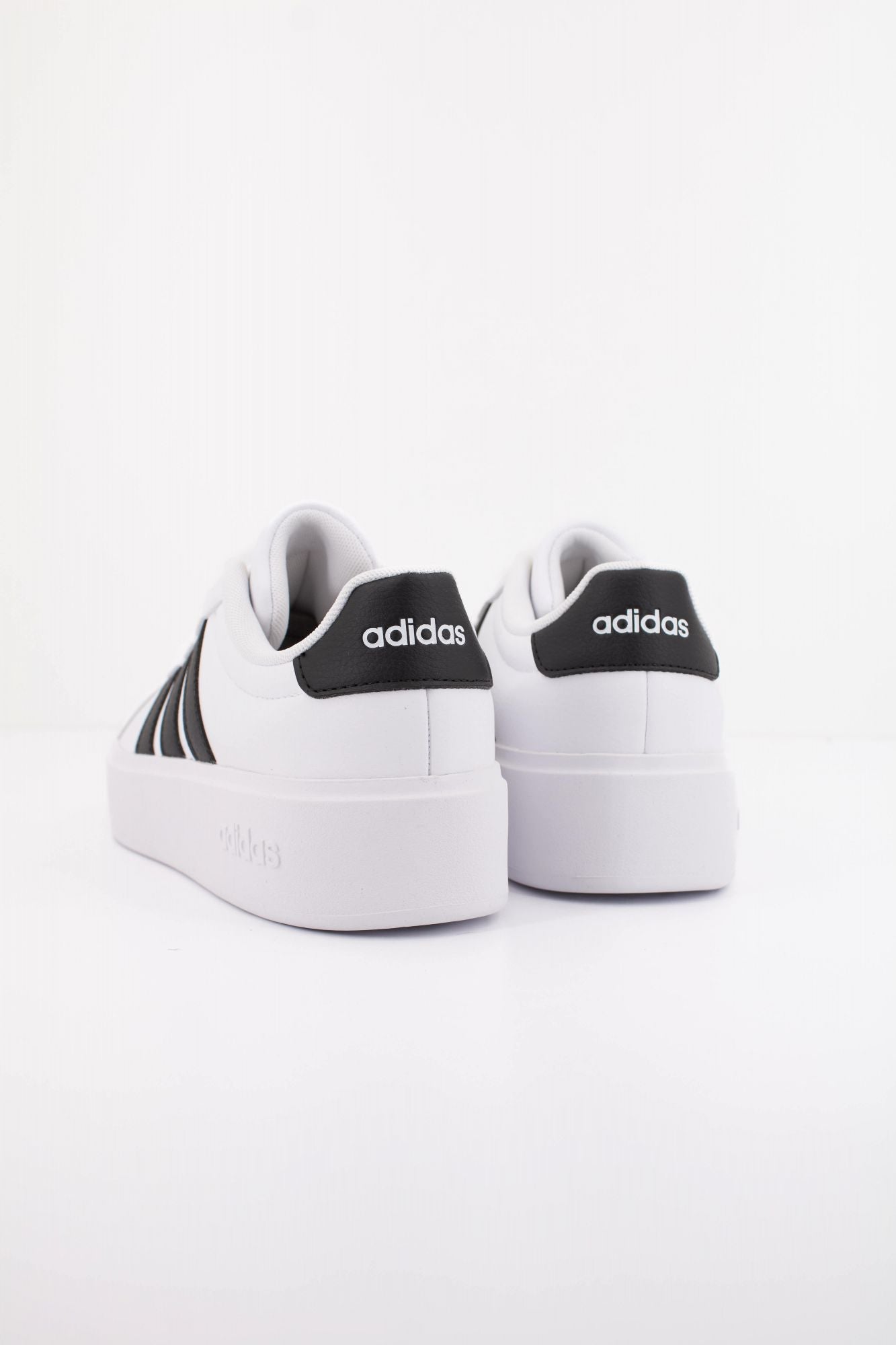 ADIDAS  STREETTALK BOLD  en color BLANCO (4)