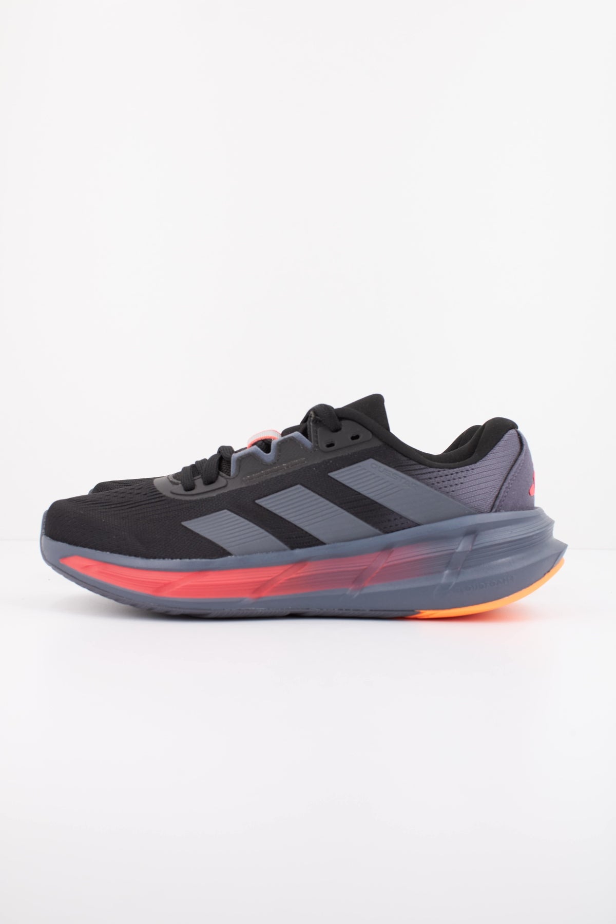 ADIDAS QUESTAR 3 M en color NEGRO (1)