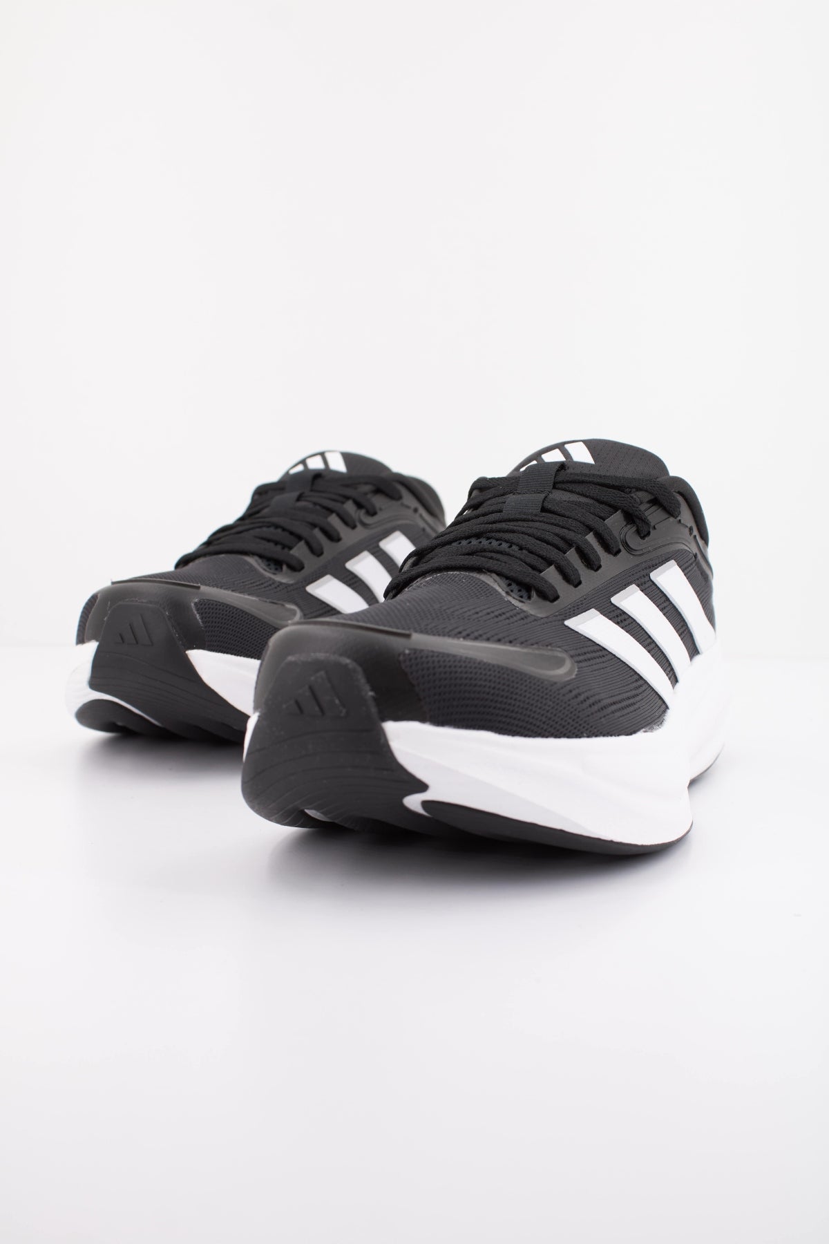 ADIDAS RESPONSE 2 M en color NEGRO (2)