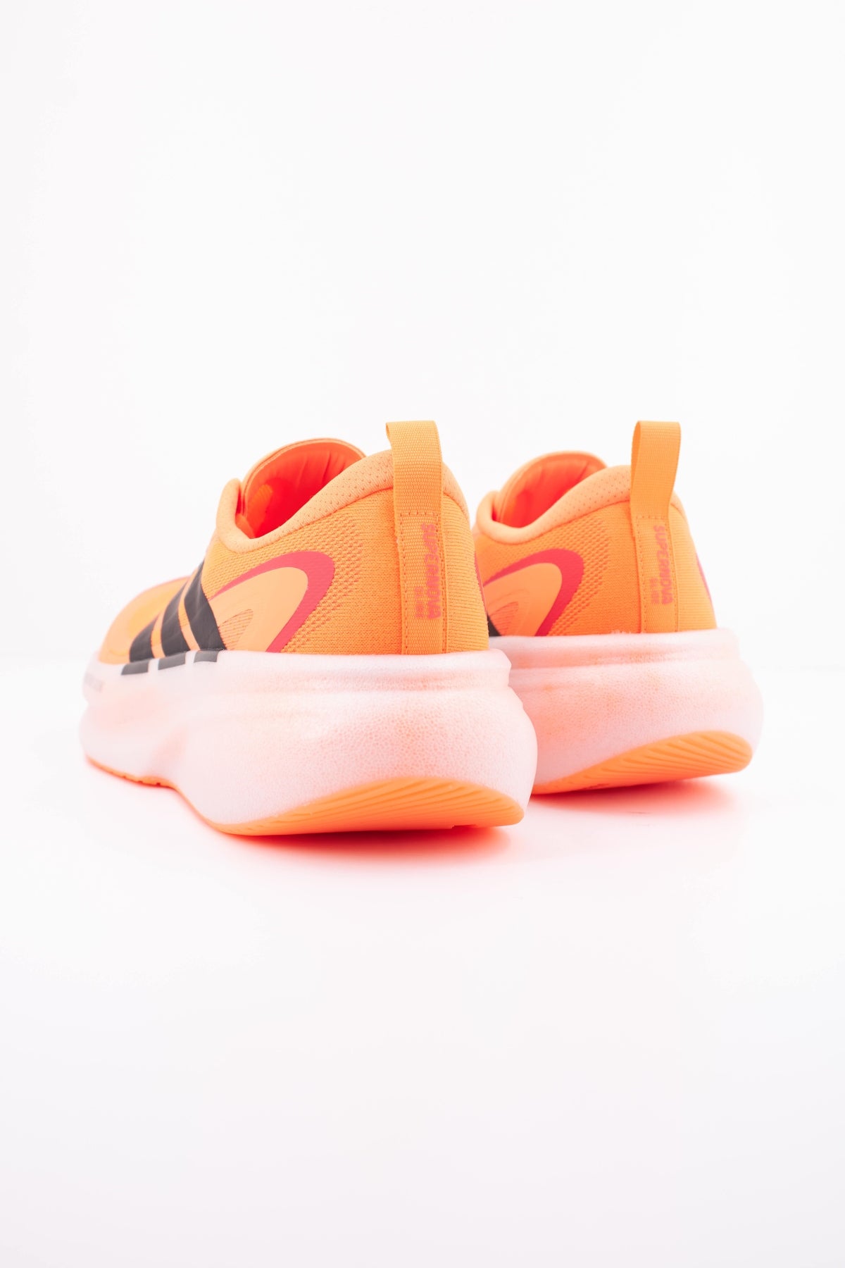 ADIDAS SUPERNOVA GLIDE M en color NARANJA (4)