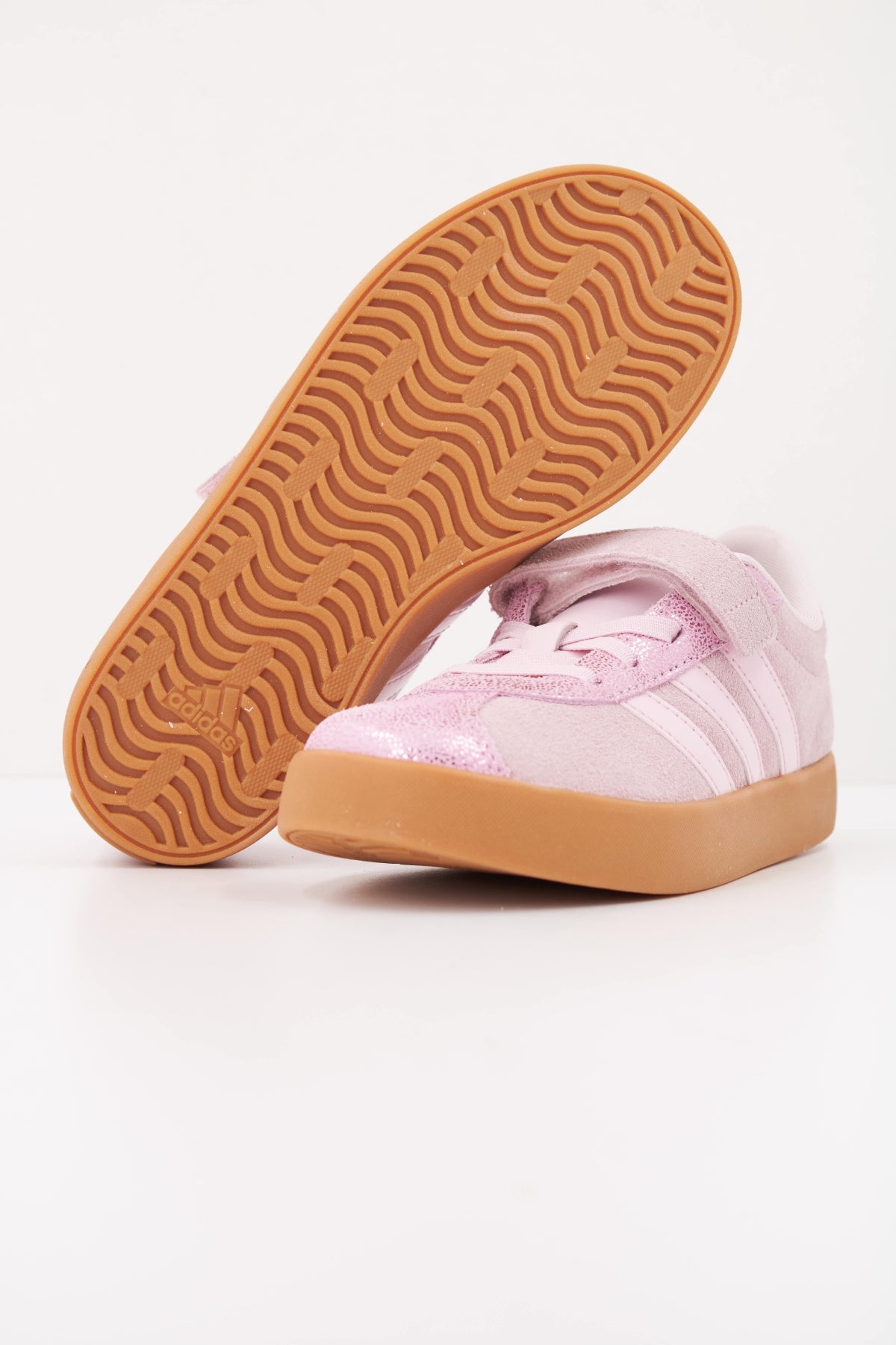 ADIDAS VL COURT 3.0  en color ROSA (5)
