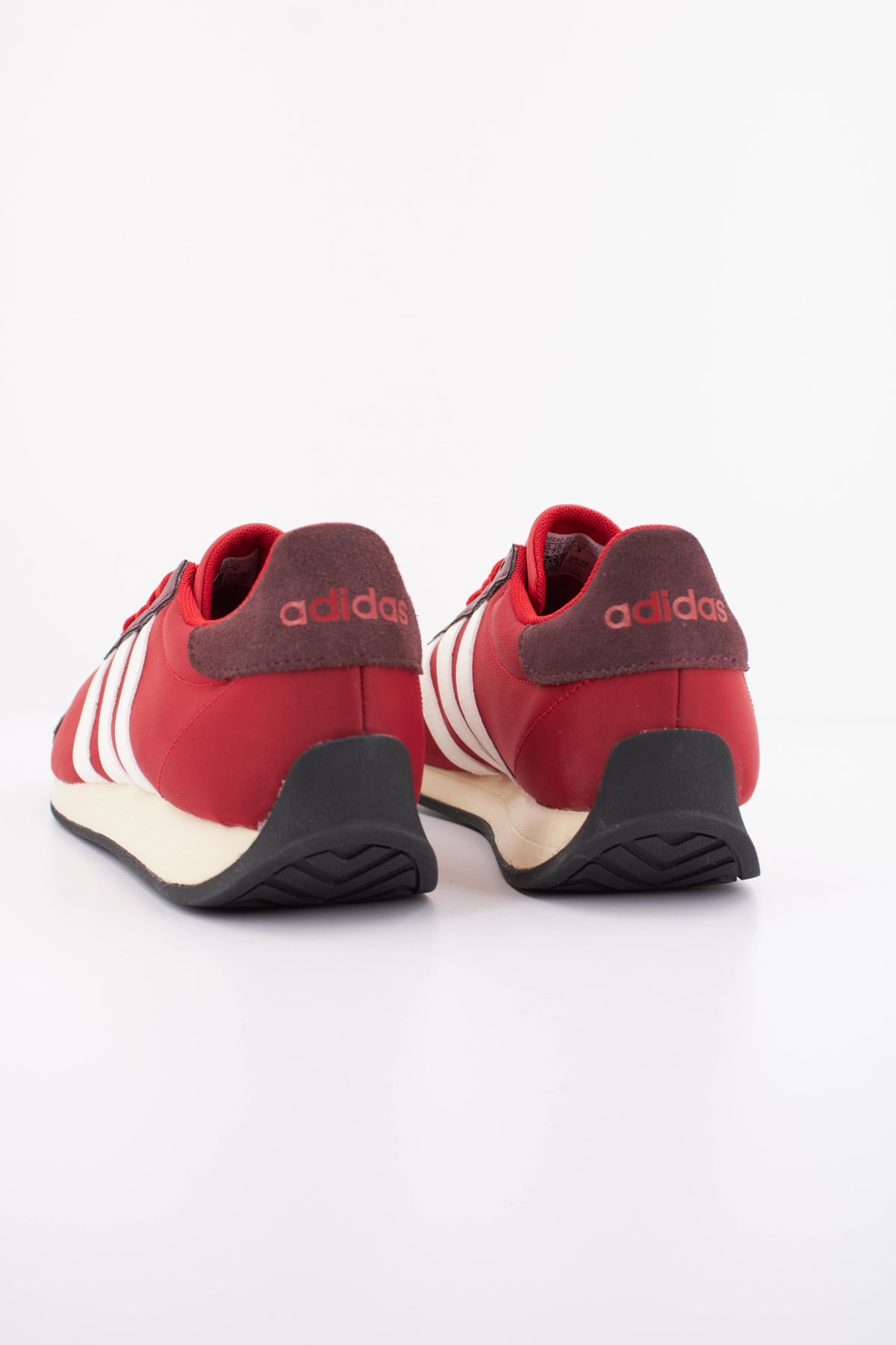 ADIDAS RUNVISTA en color ROJO (4)