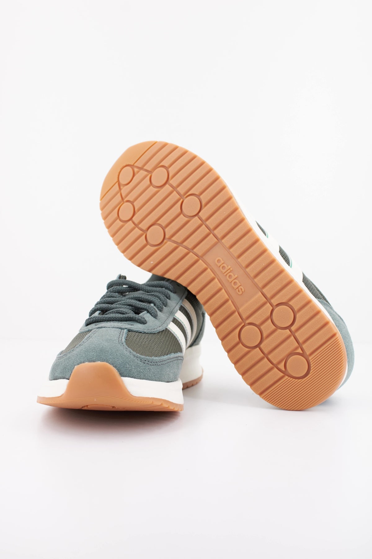 ADIDAS RUN 70S 2.0 en color VERDE (5)