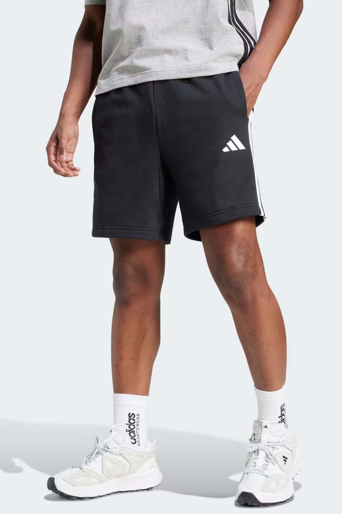 ADIDAS JE6414 M en color NEGRO (1)