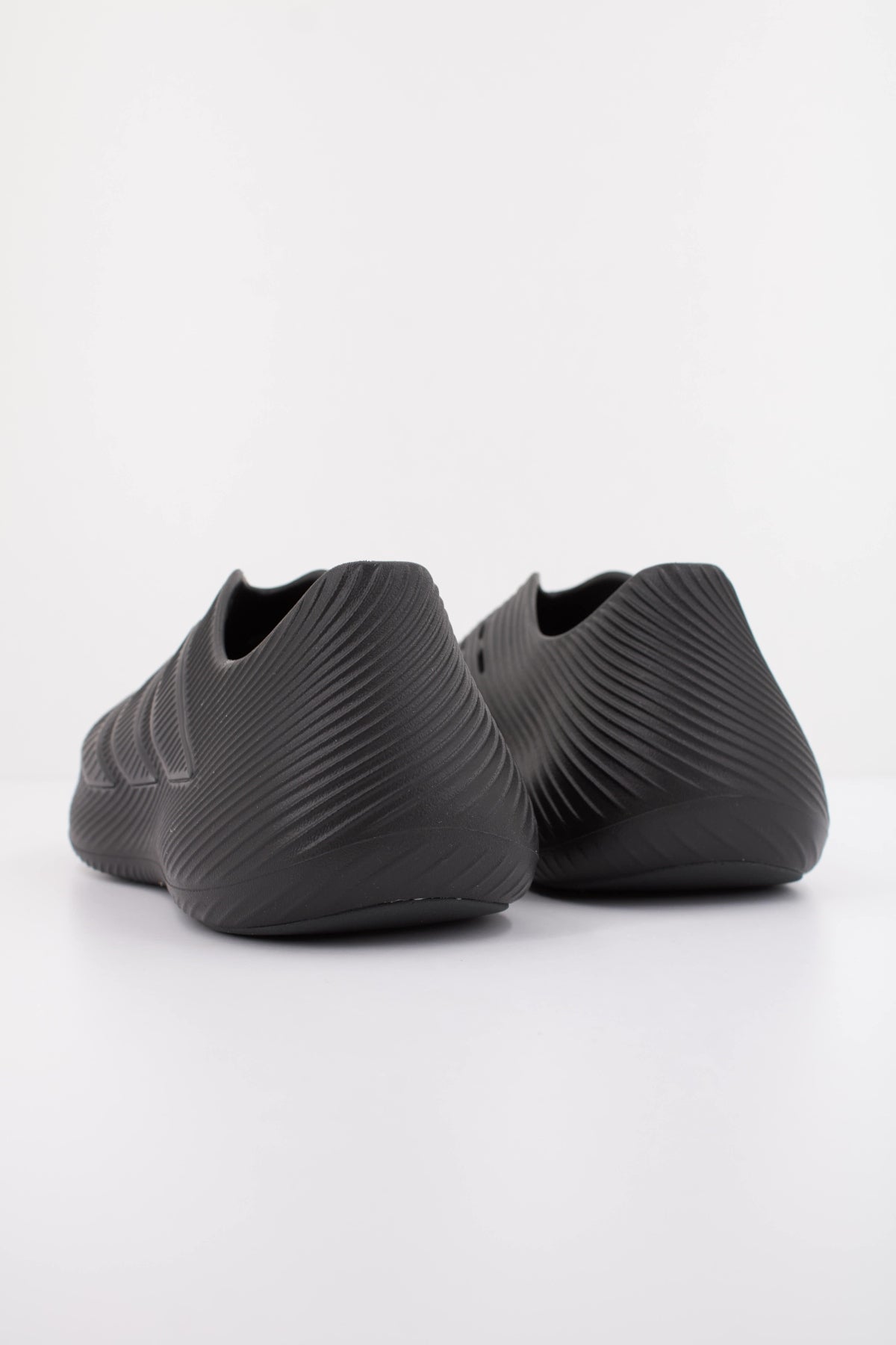 ADIDAS PURECHILL en color NEGRO (4)