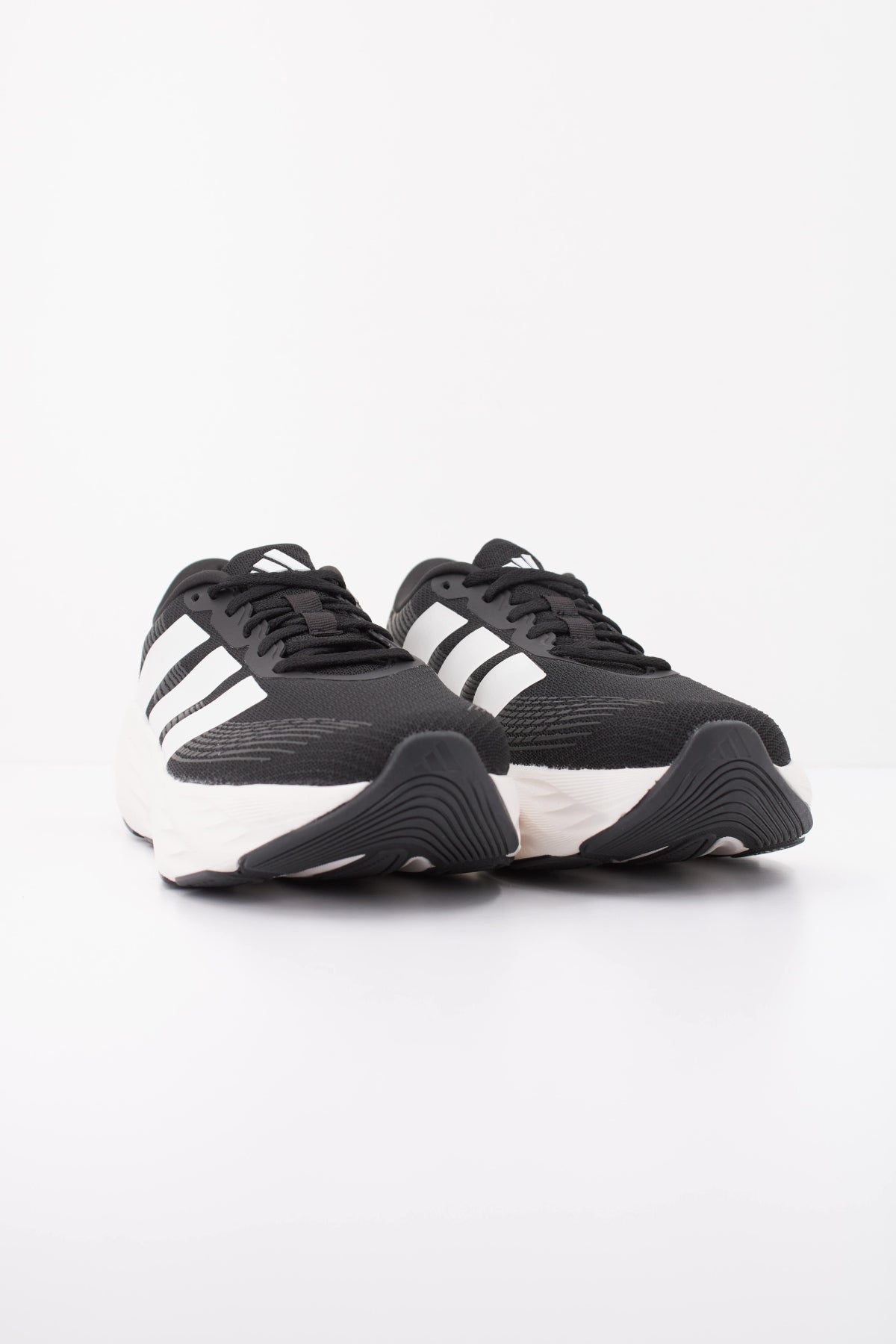 ADIDAS KH5610 GALAXY 8 W en color NEGRO (2)
