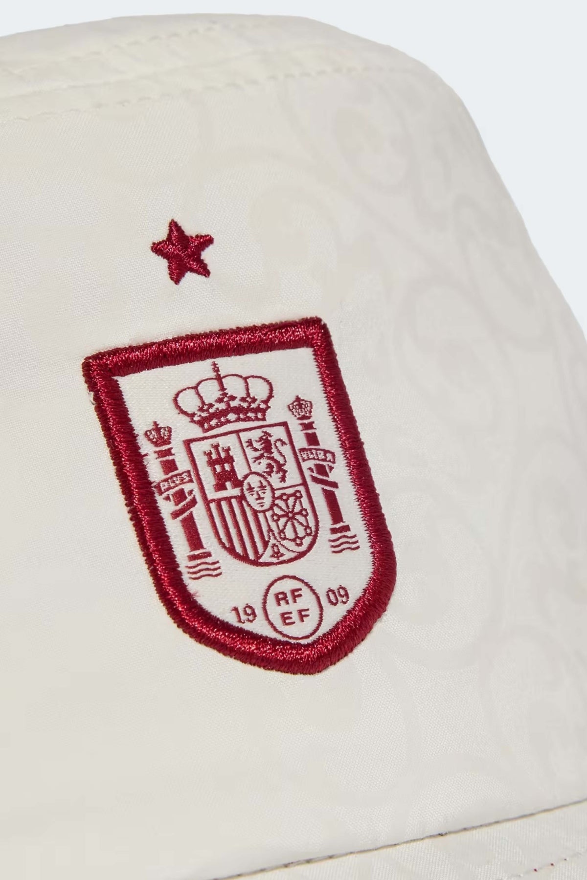 ADIDAS Sombrero España 26 en color BLANCO (3)