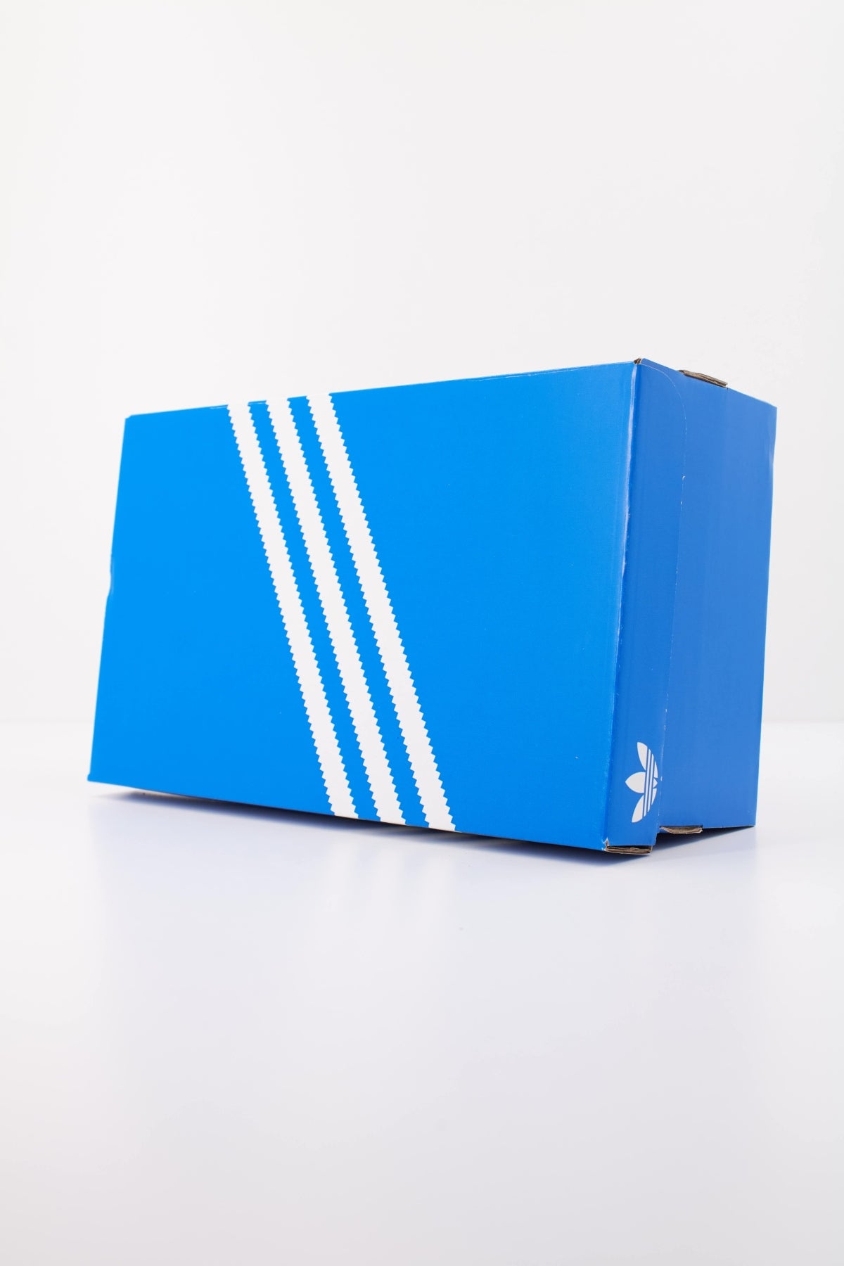 ADIDAS ORIGINALS HANDBALL SPEZIAL en color NEGRO (6)