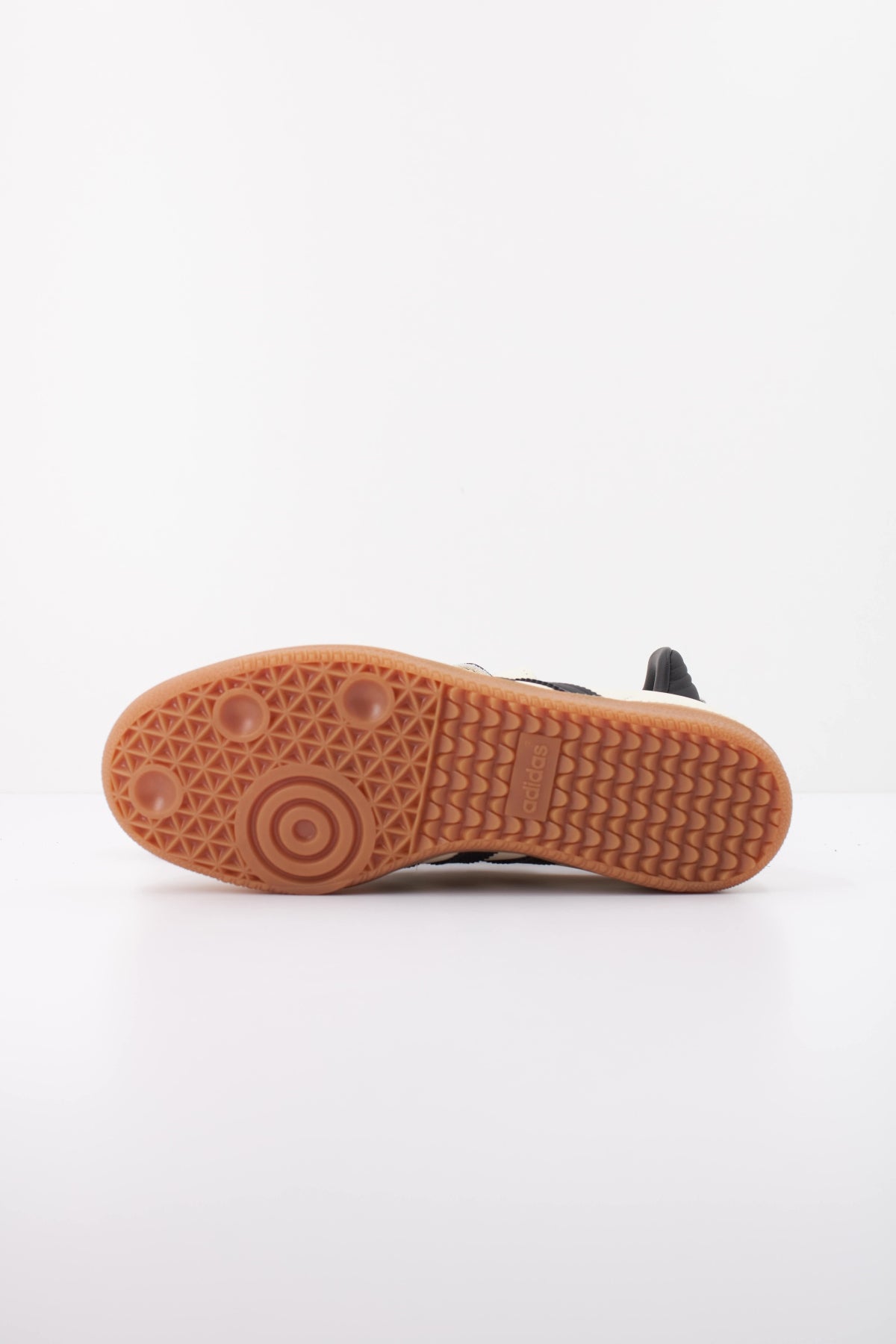 ADIDAS ORIGINALS SAMBA OG en color BEIS (5)