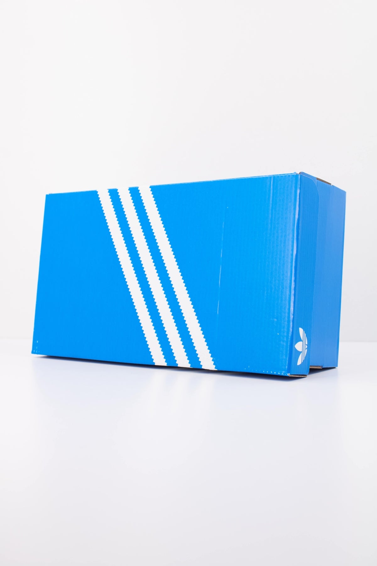 ADIDAS ORIGINALS JI2663 JAPAN W en color BLANCO (6)