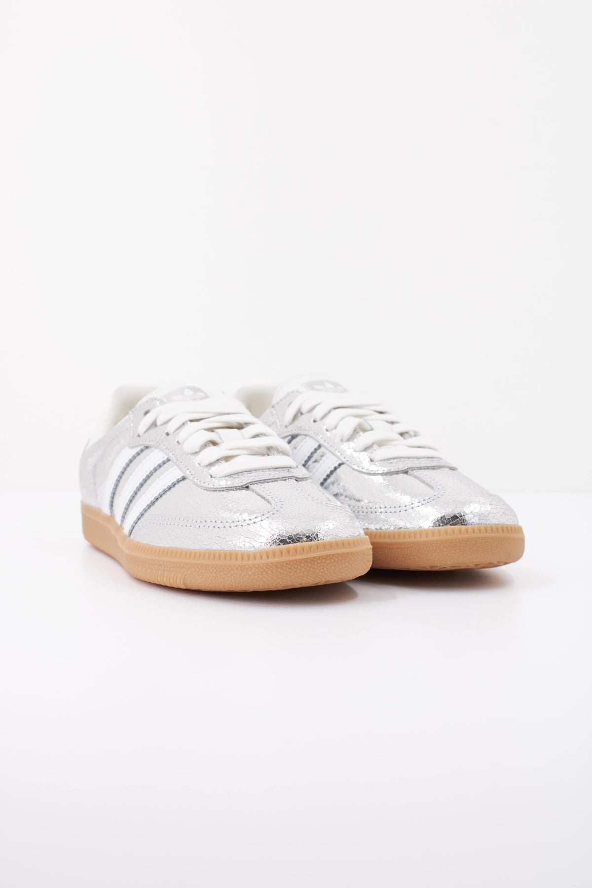 ADIDAS ORIGINALS SAMBA OG en color PLATA (2)