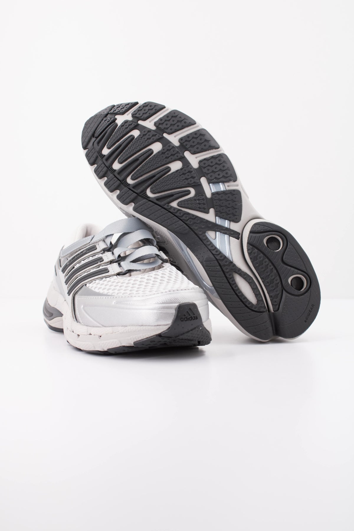 ADIDAS ORIGINALS LA1822 ADISTAR CONTROL 5 M  en color GRIS (5)