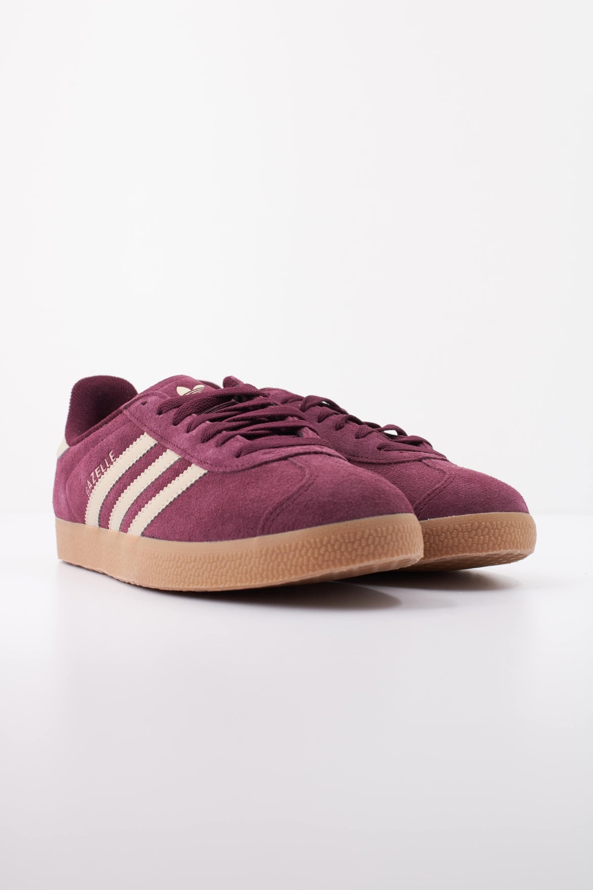 ADIDAS ORIGINALS KJ7685 GAZELLE en color BURDEOS (2)